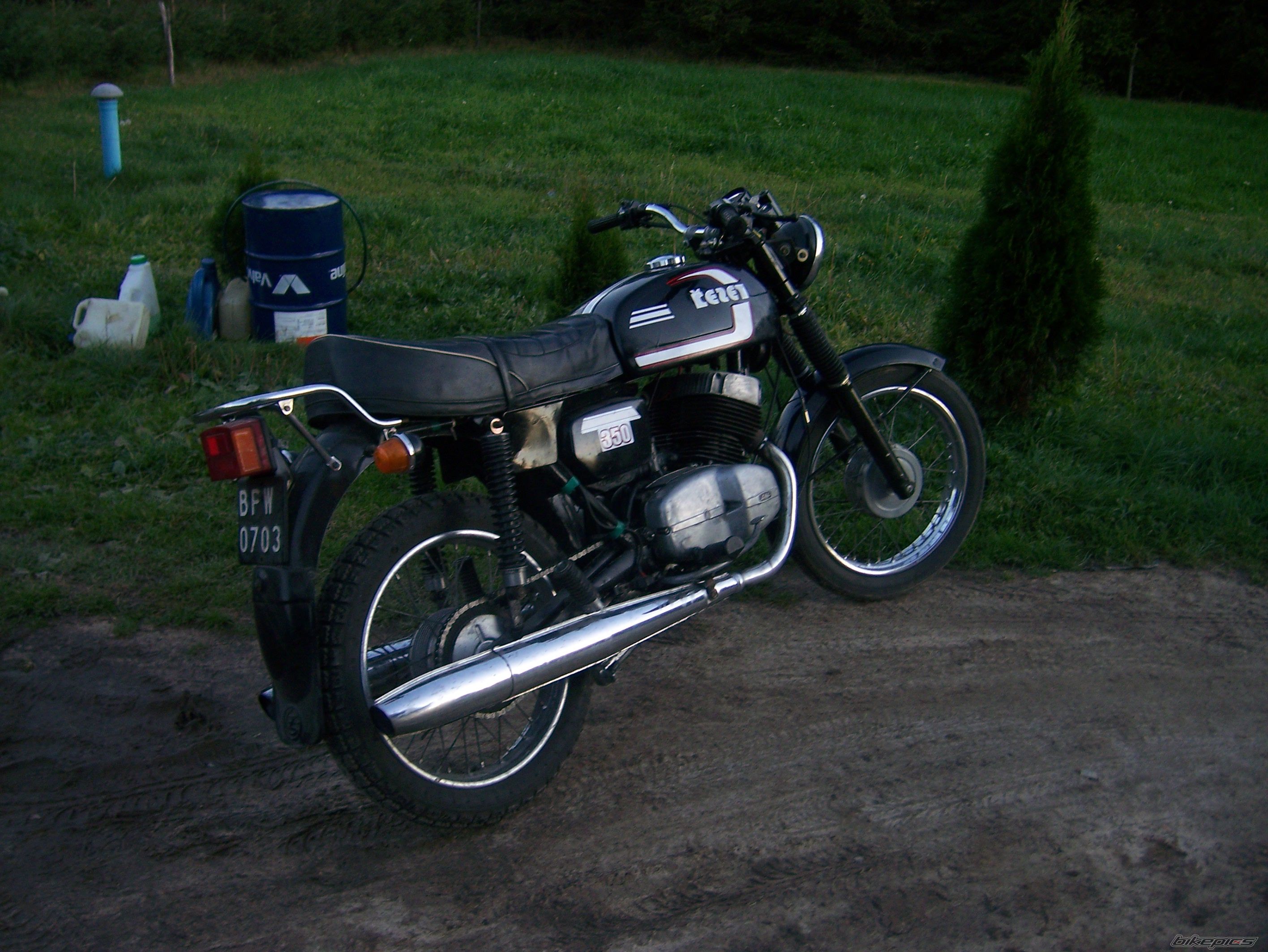 Photo 2350876