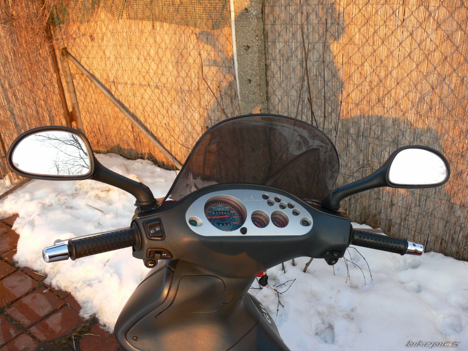 Photo 2350940