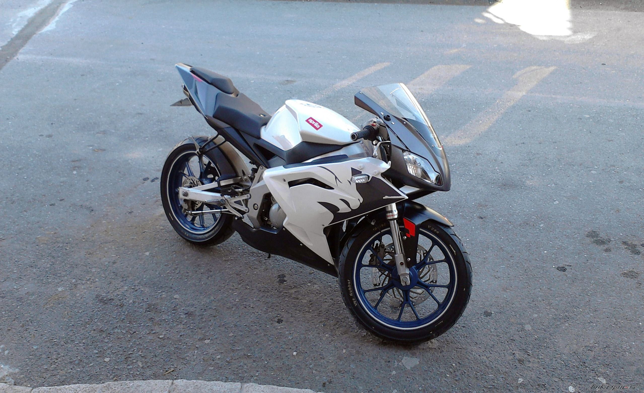 Photo 2351190