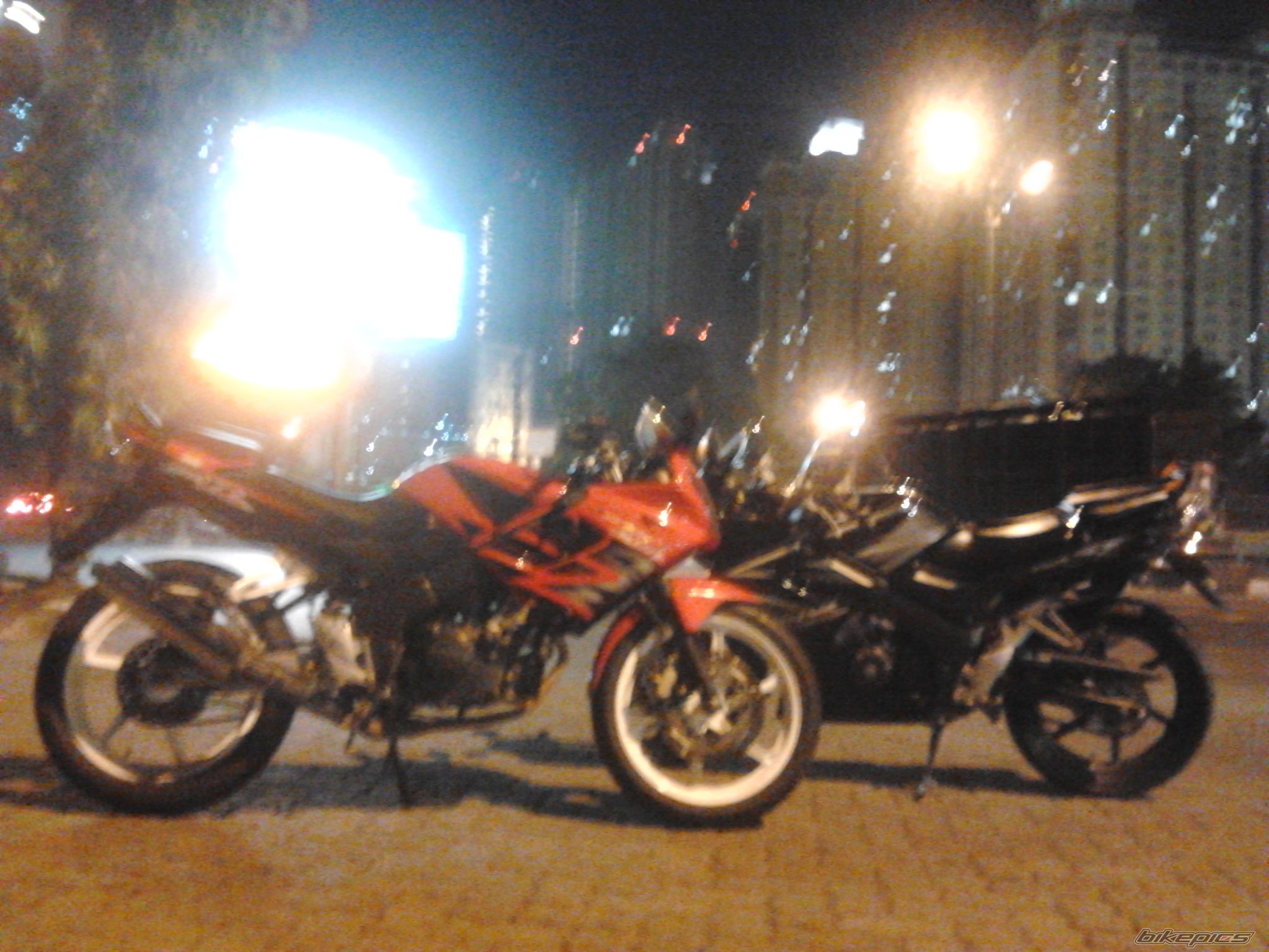 Photo 2351432