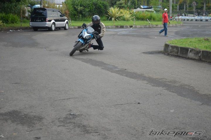 Photo 2351451