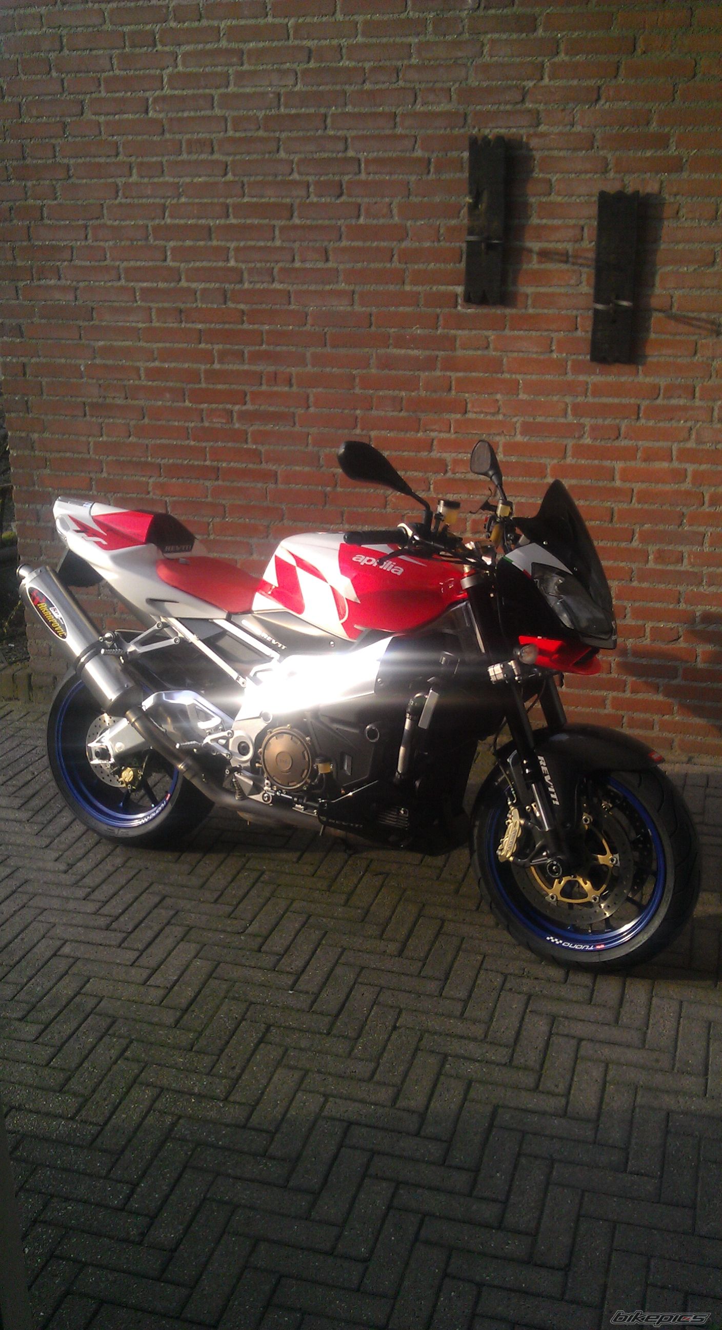 Photo 2351643