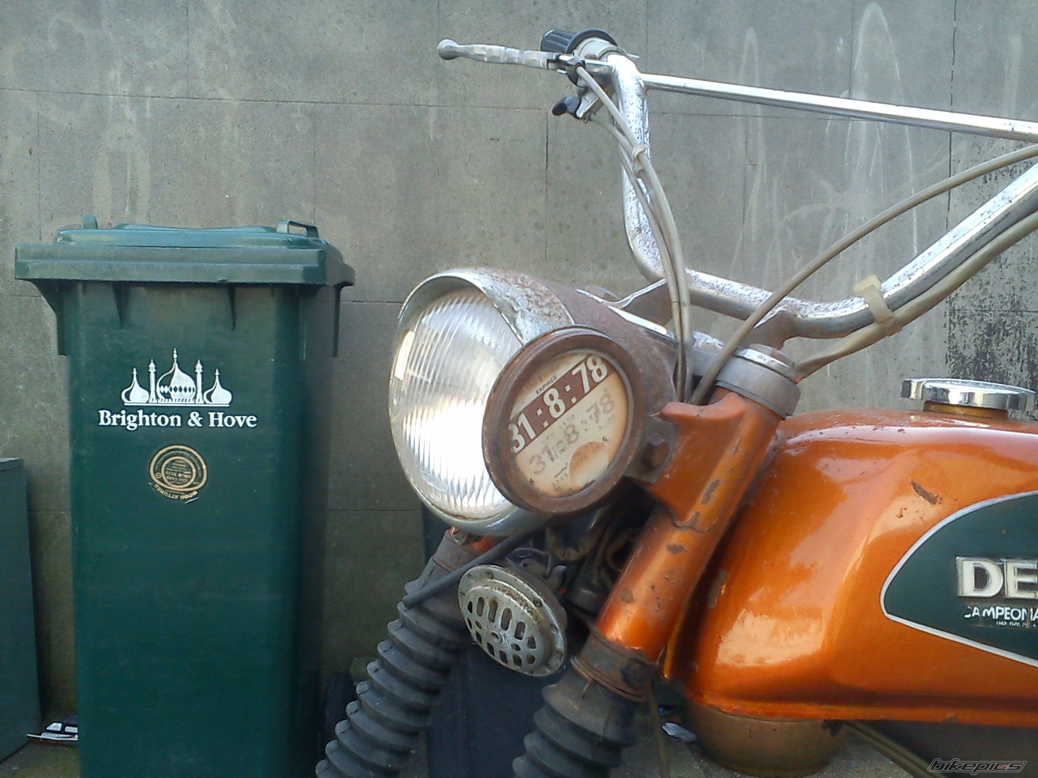 Photo 2351720