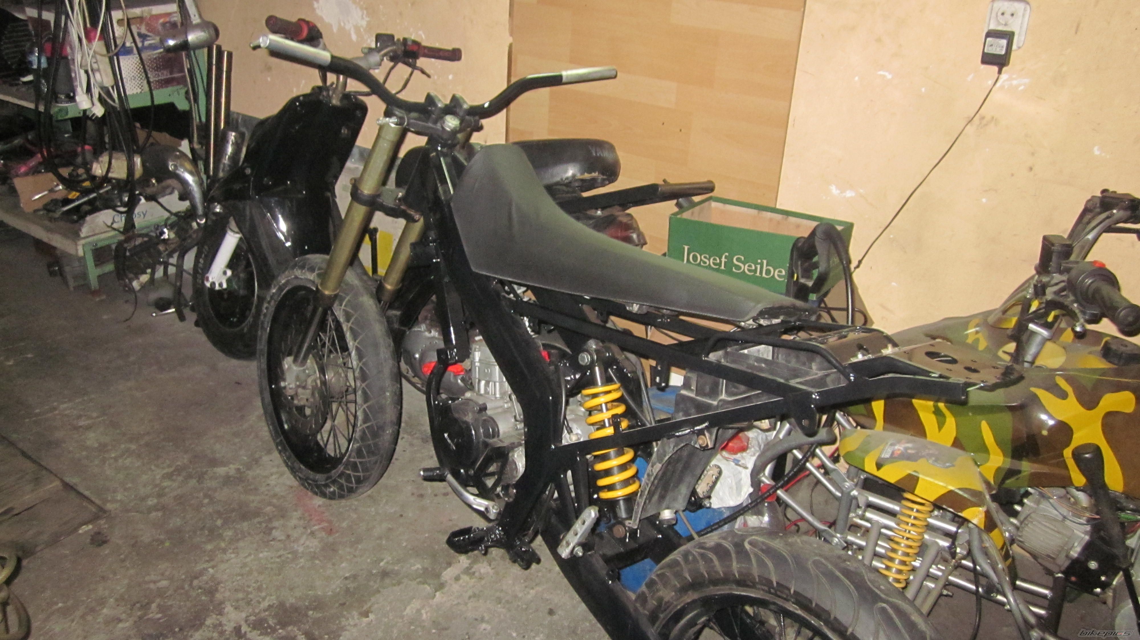 Photo 2351793