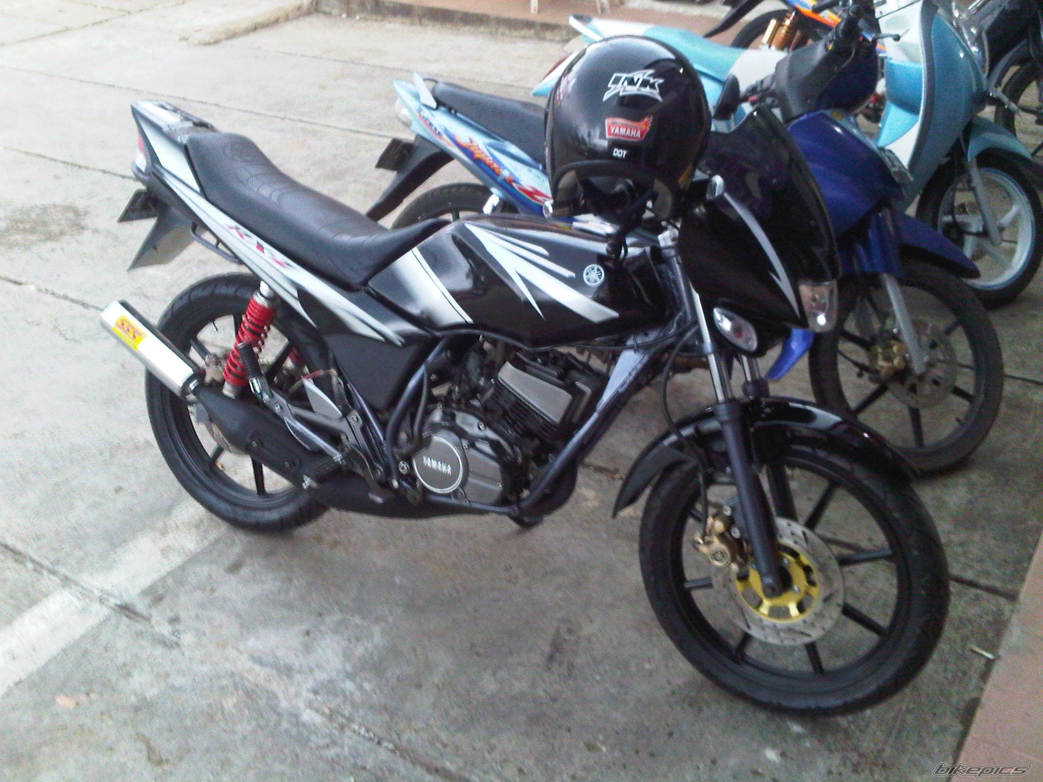 Photo 2351971
