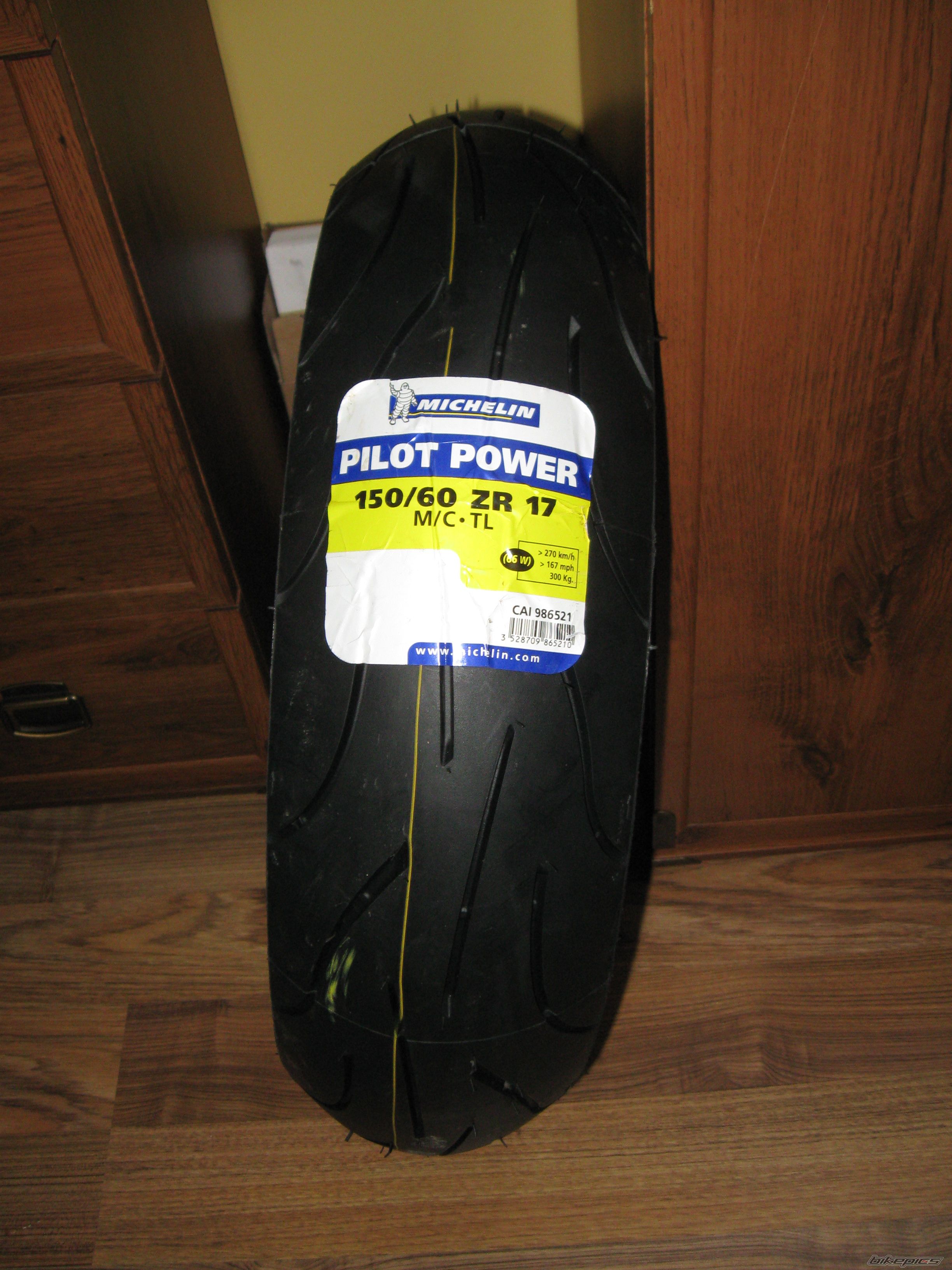 Photo 2352182