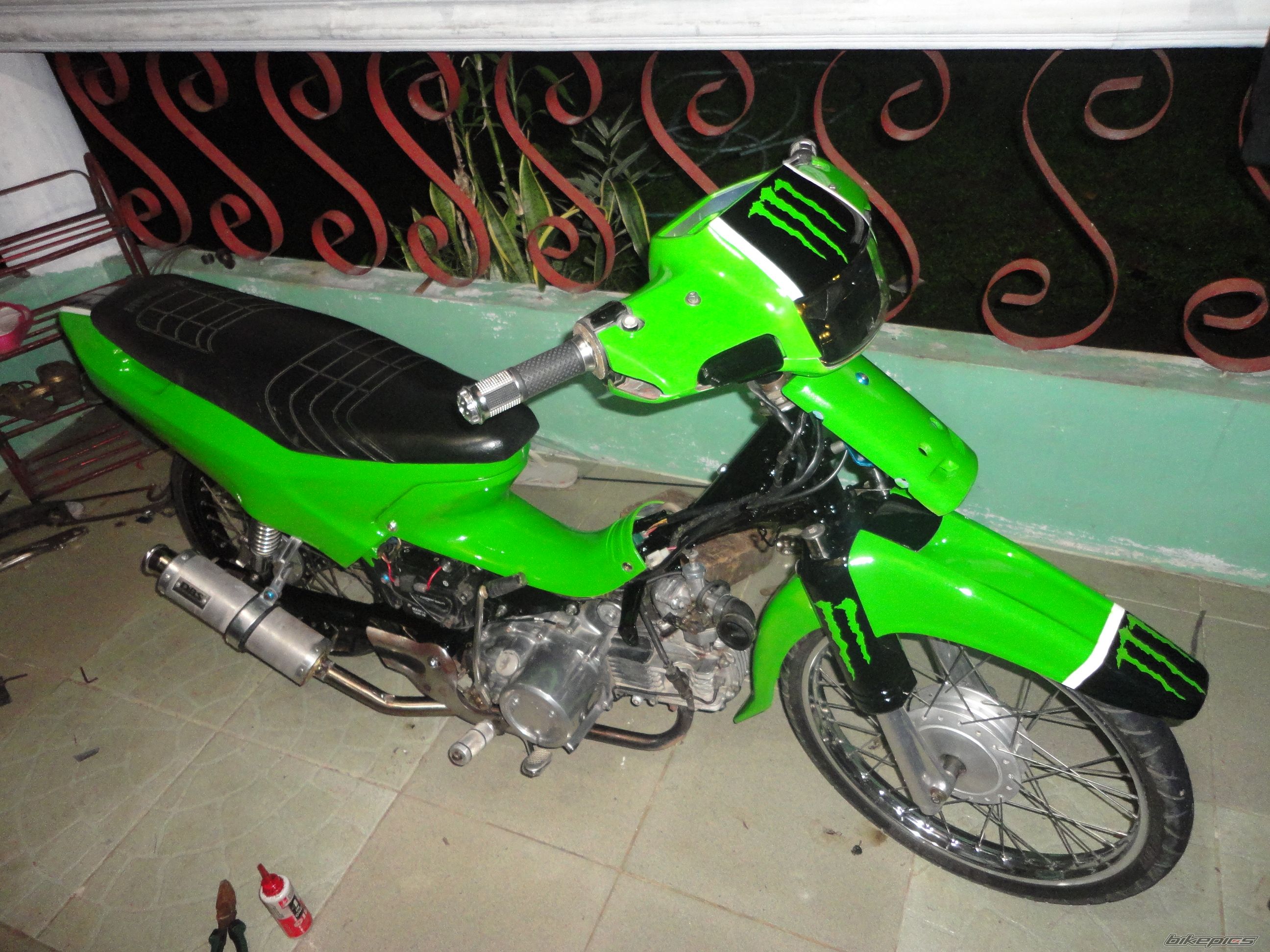 Photo 2352459