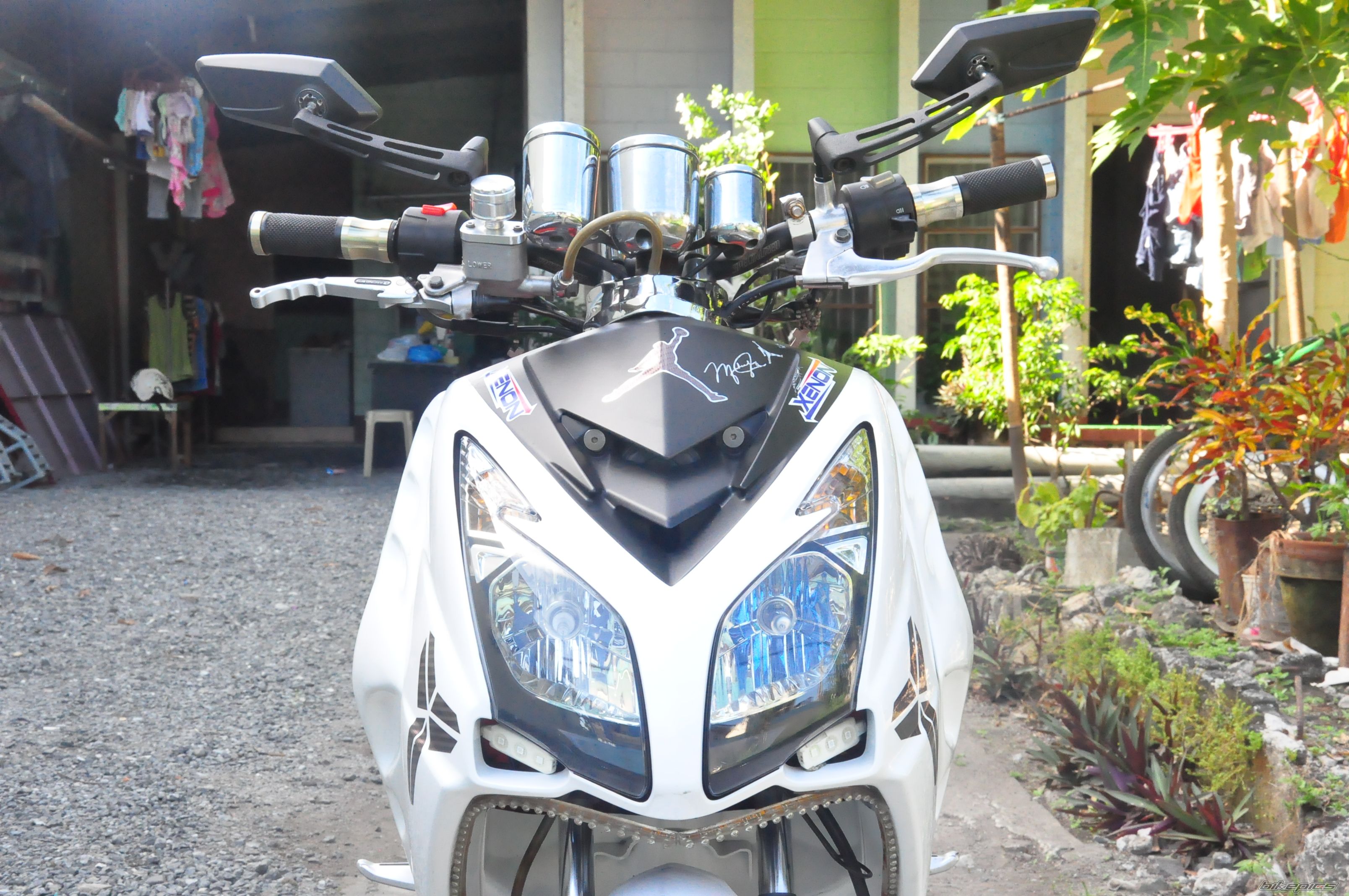 Photo 2352472