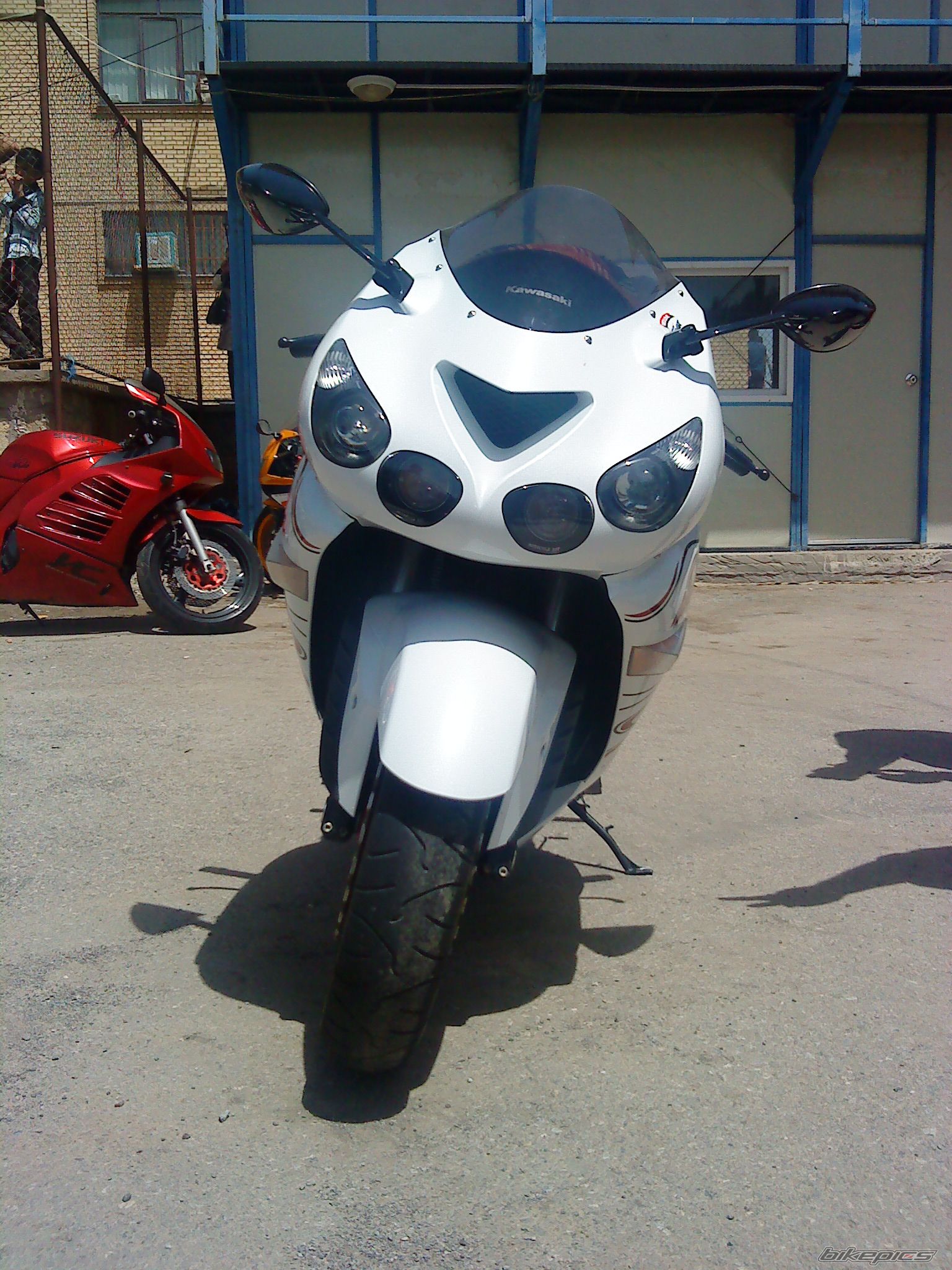 Photo 2352480