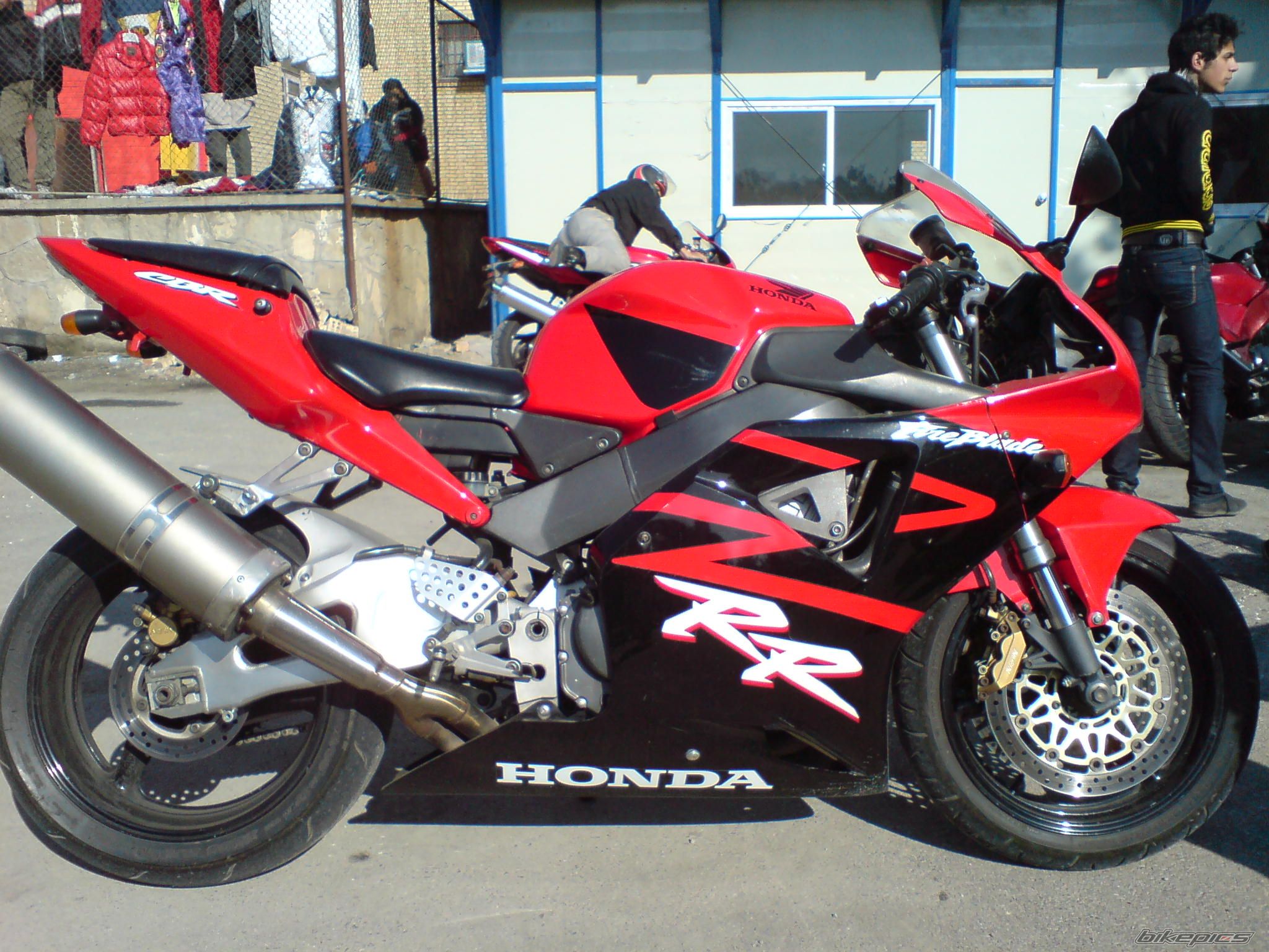 Photo 2352688