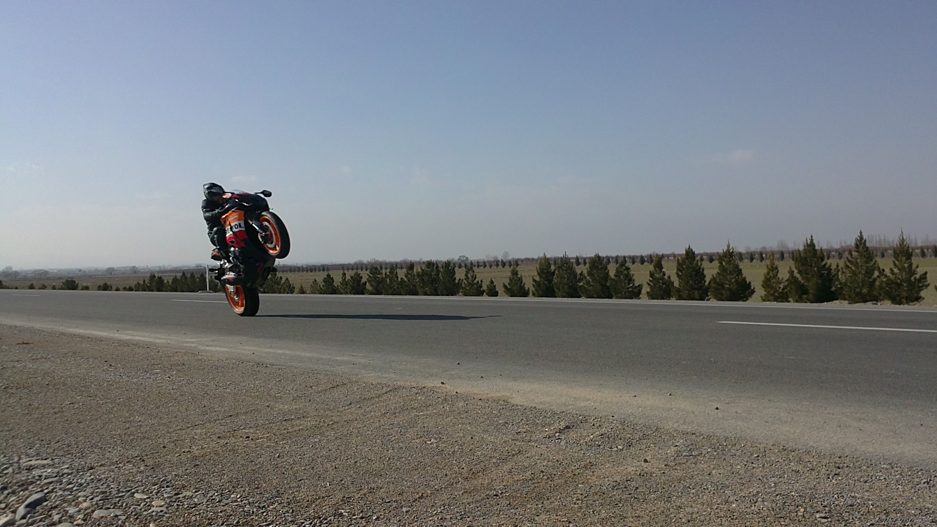 Photo 2352924