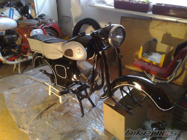 Photo 2353184