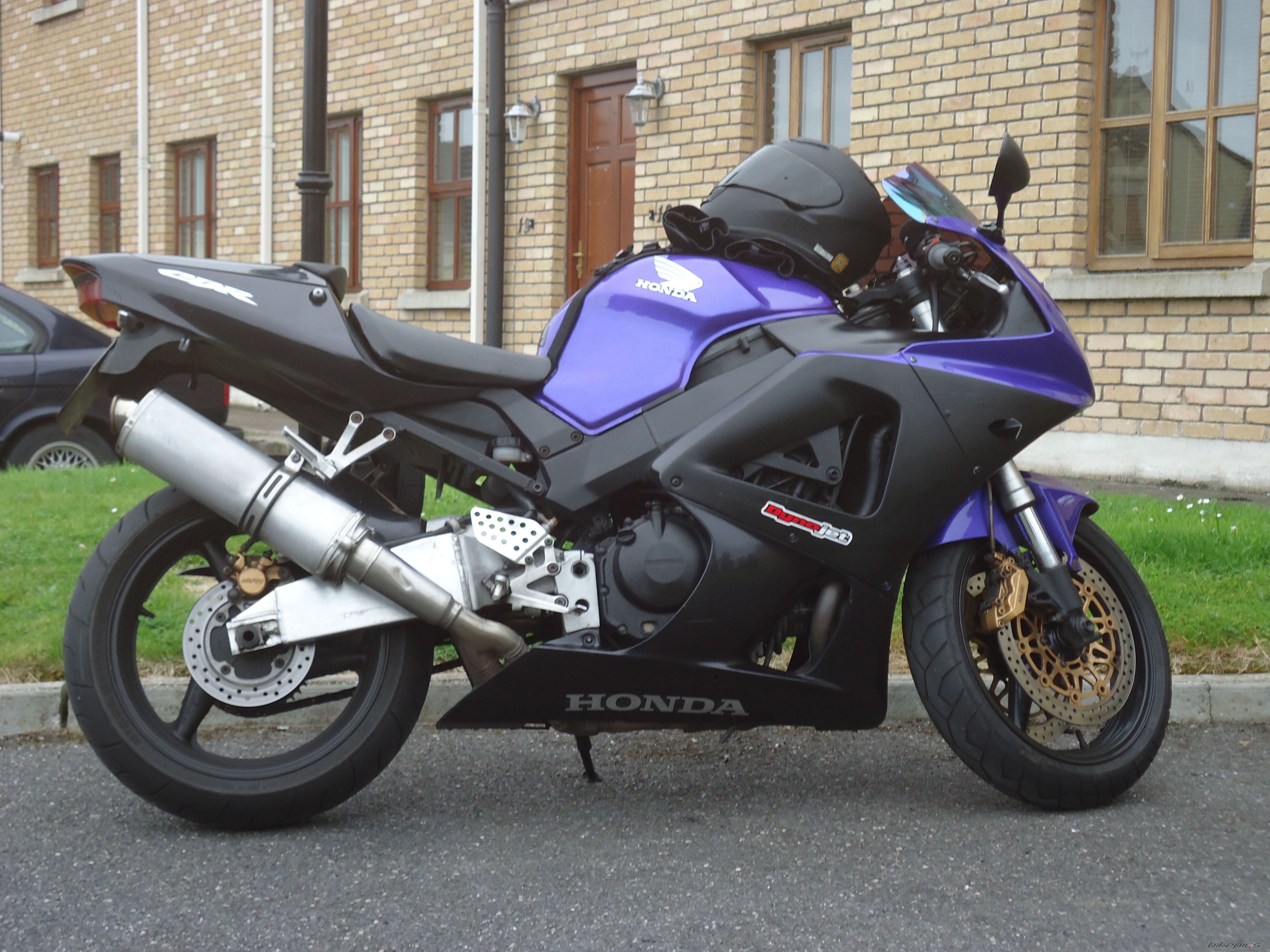 Photo 2353224