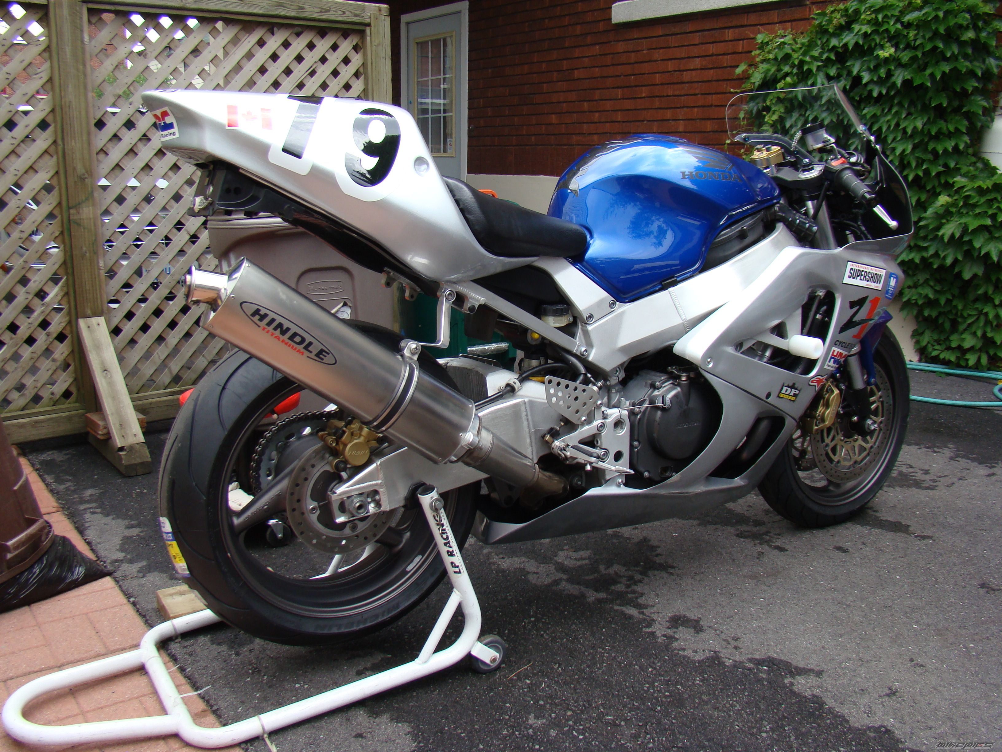 Photo 2353444