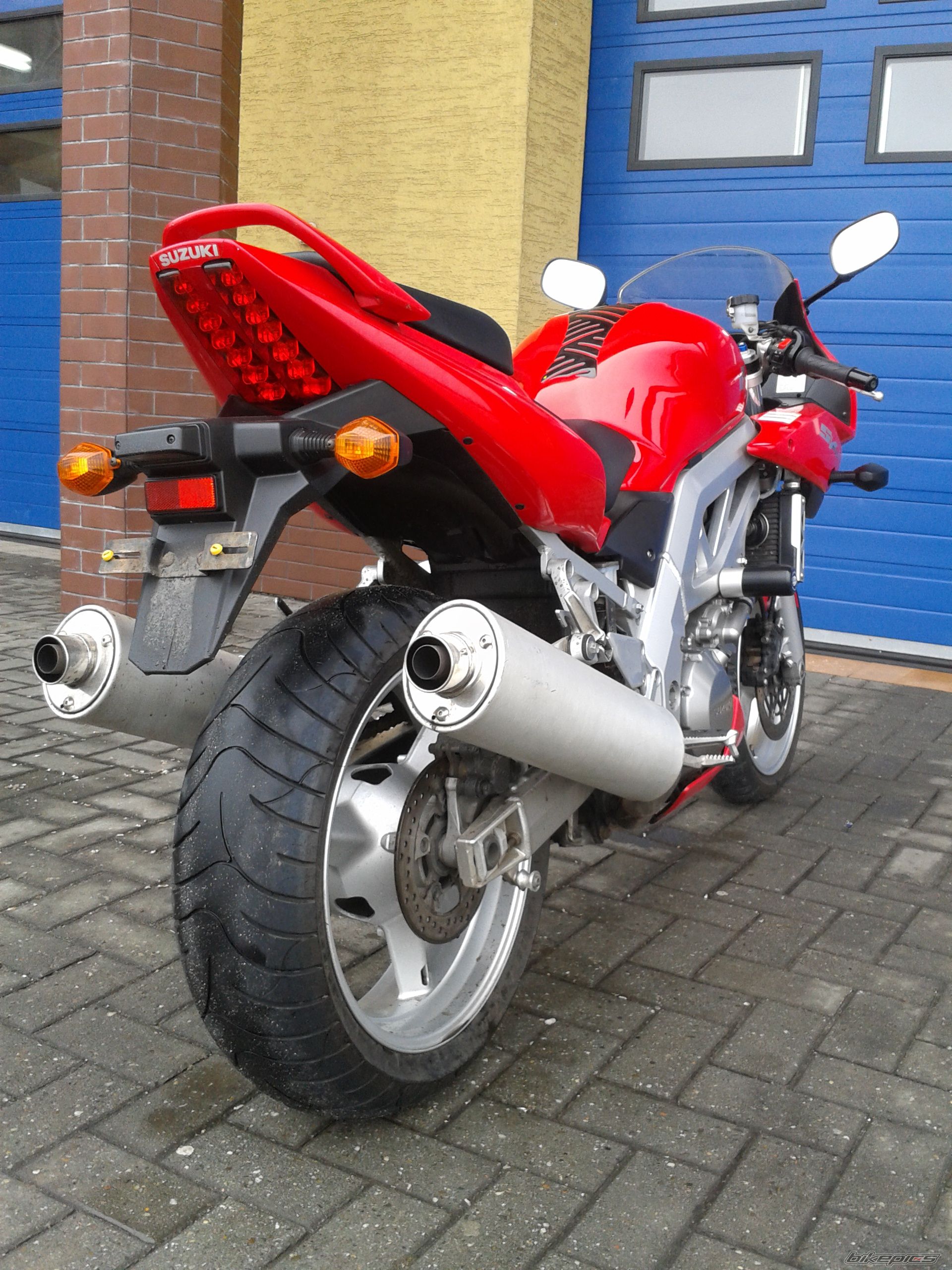 Photo 2353466