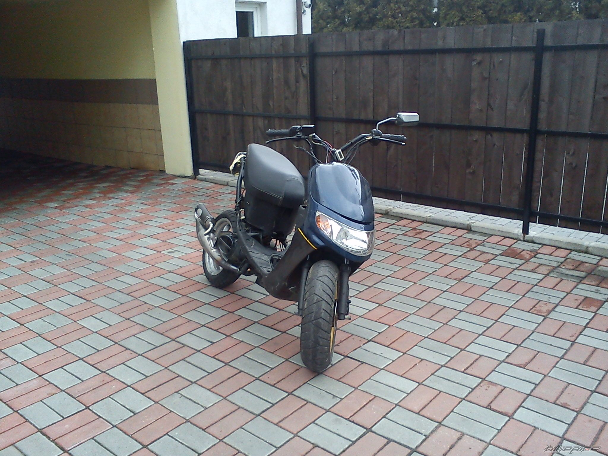 Photo 2353568