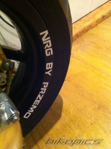 Photo 2353799