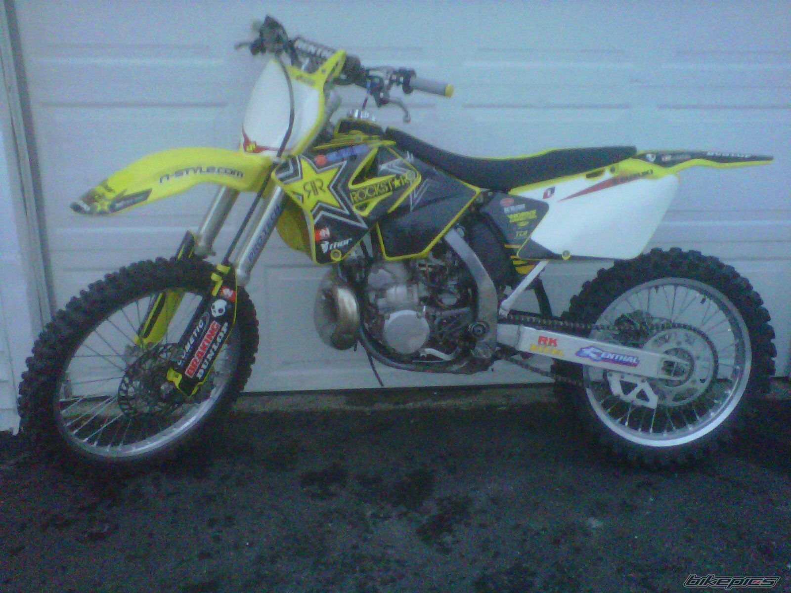 Photo 2353834