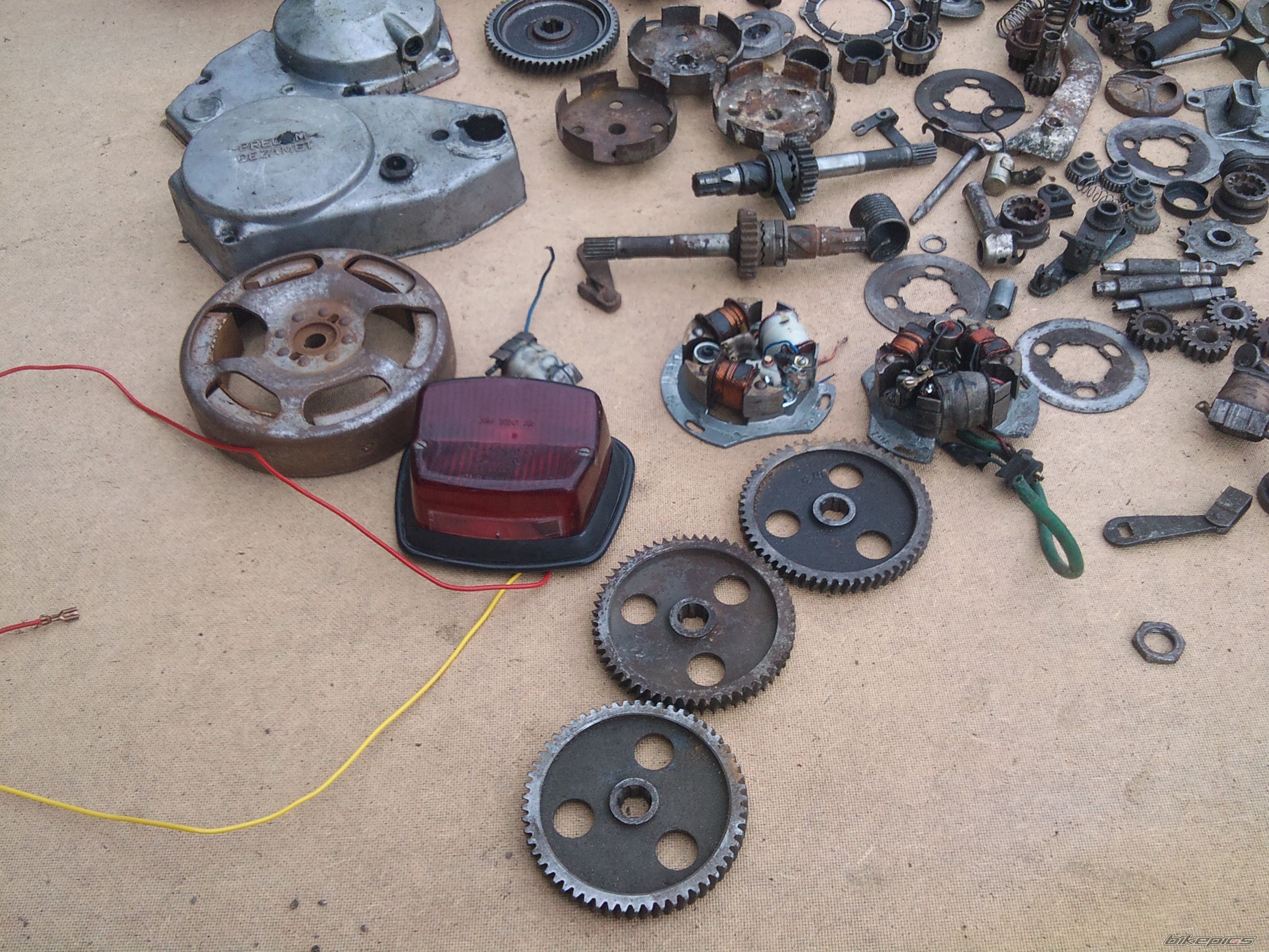 Photo 2353904