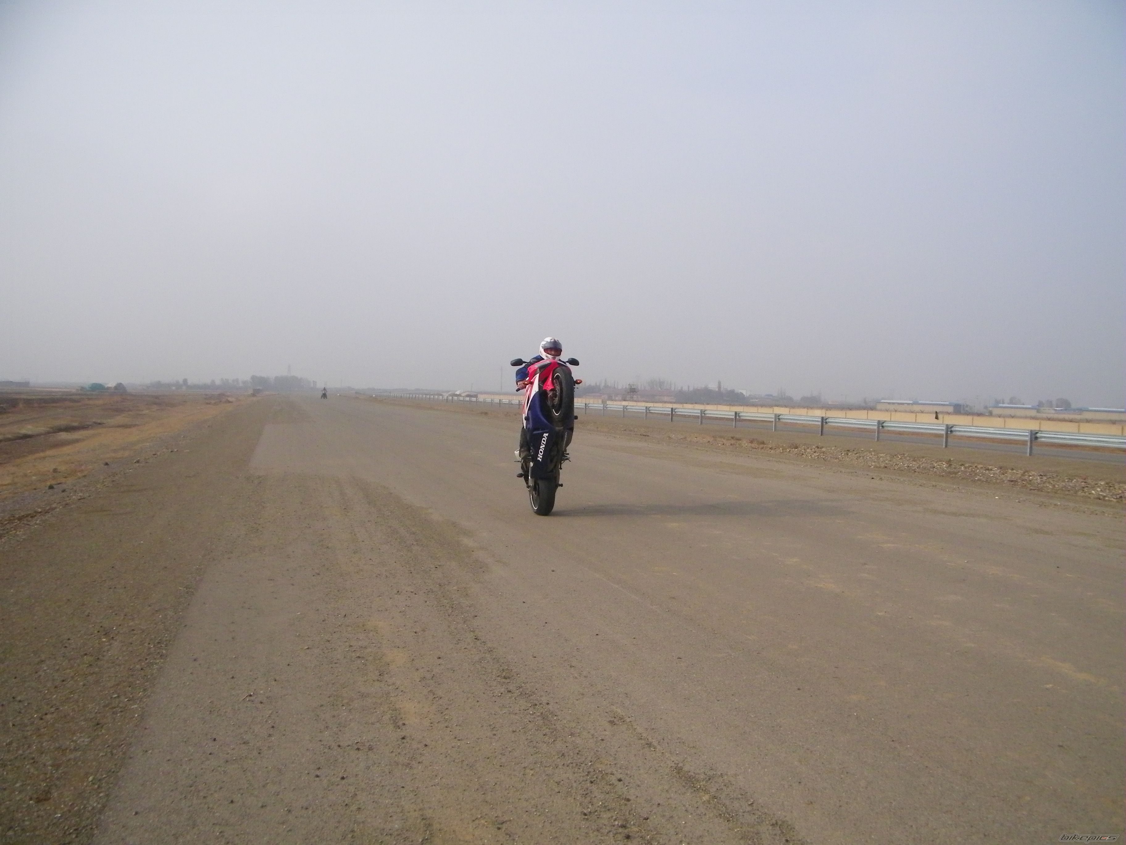 Photo 2354228