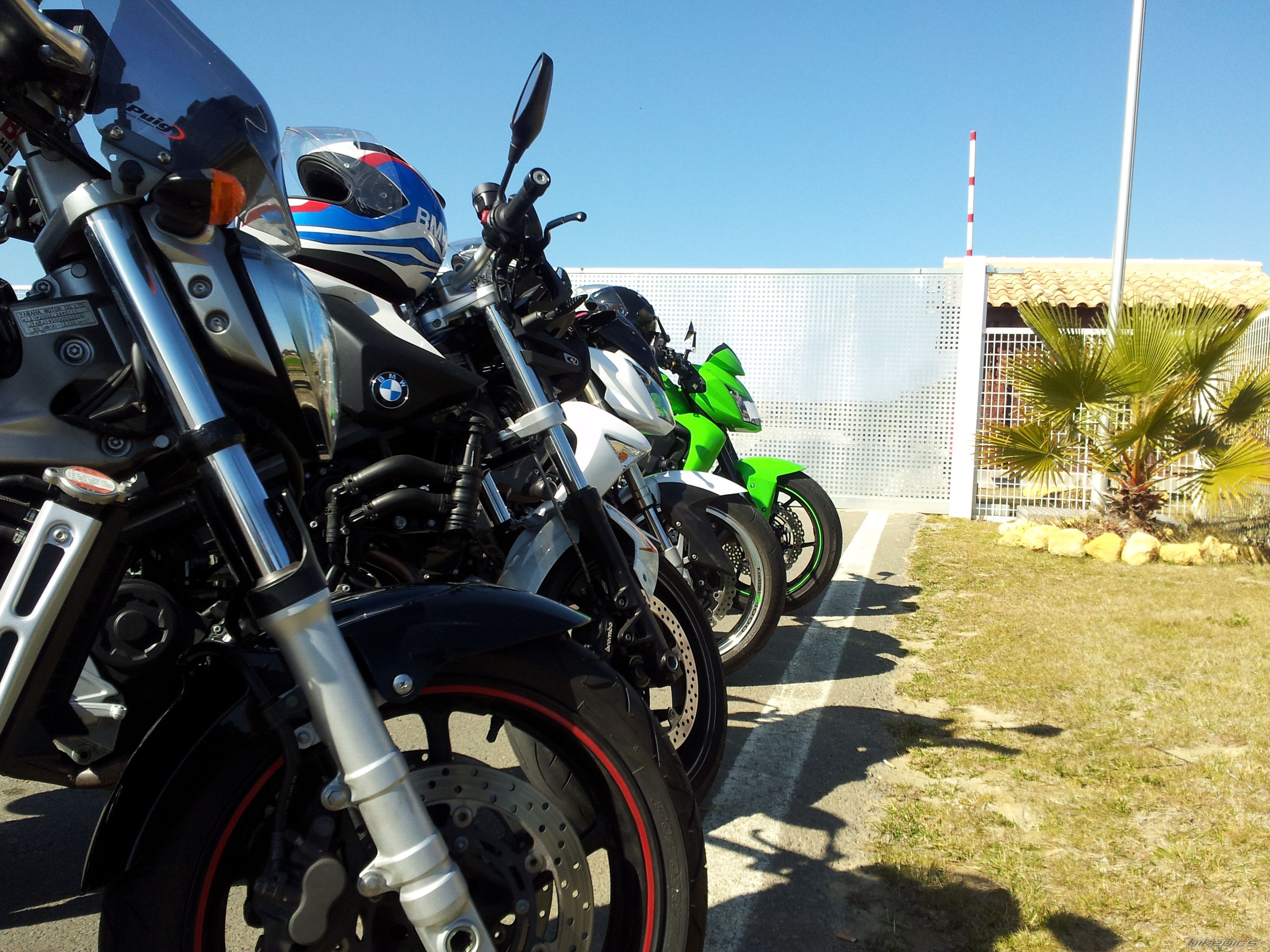 Photo 2354239