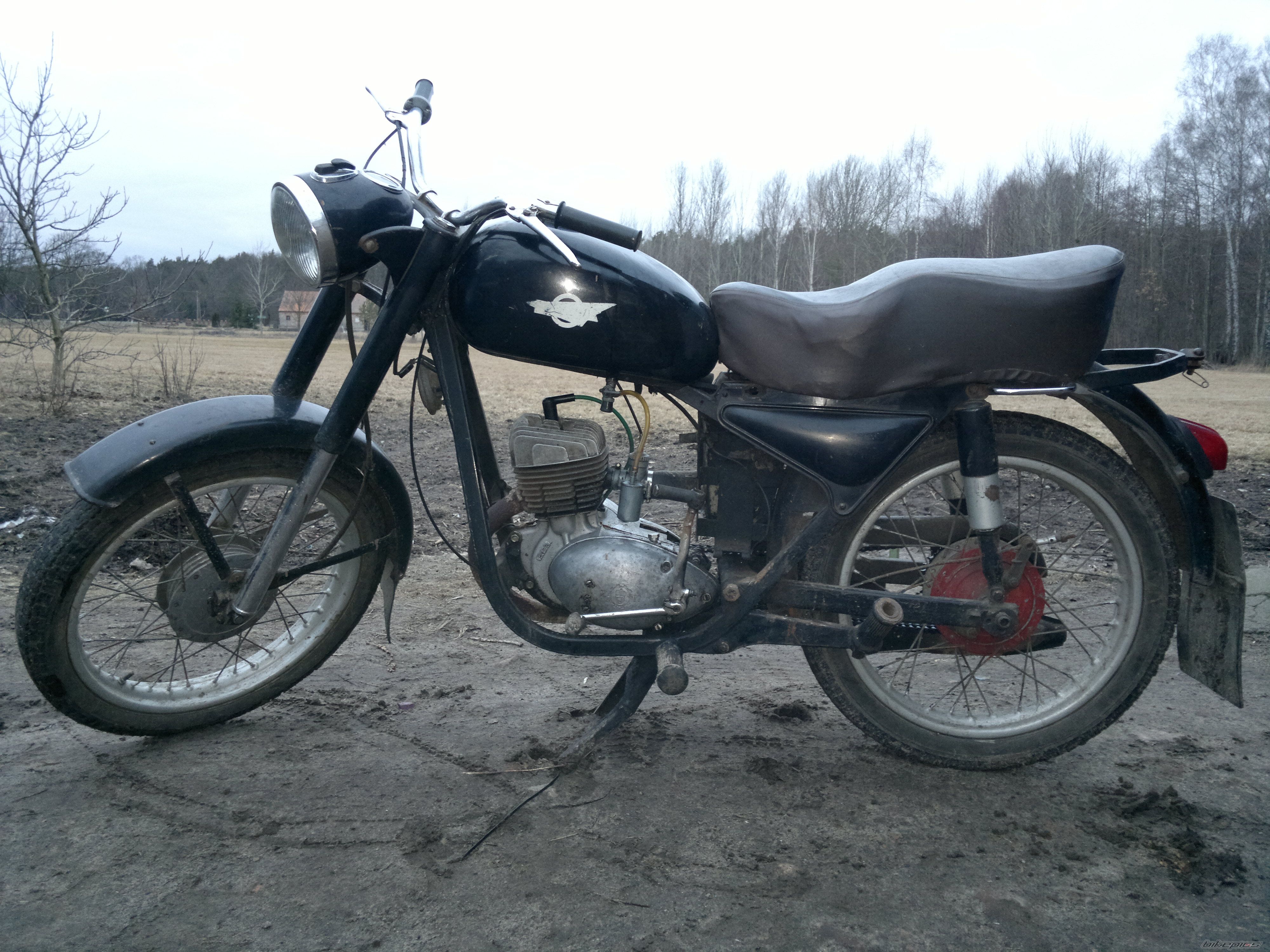 Photo 2354444