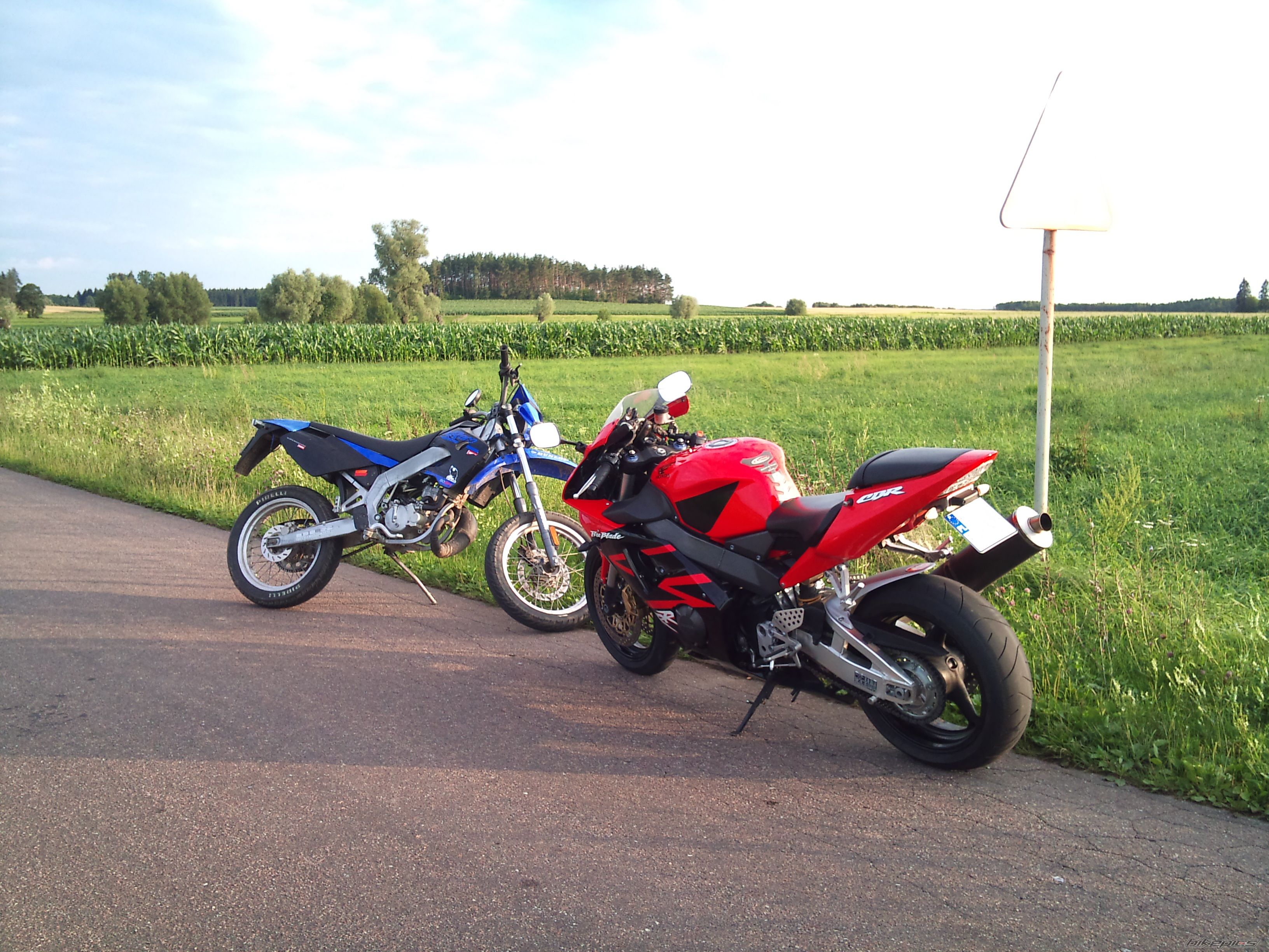 Photo 2355791