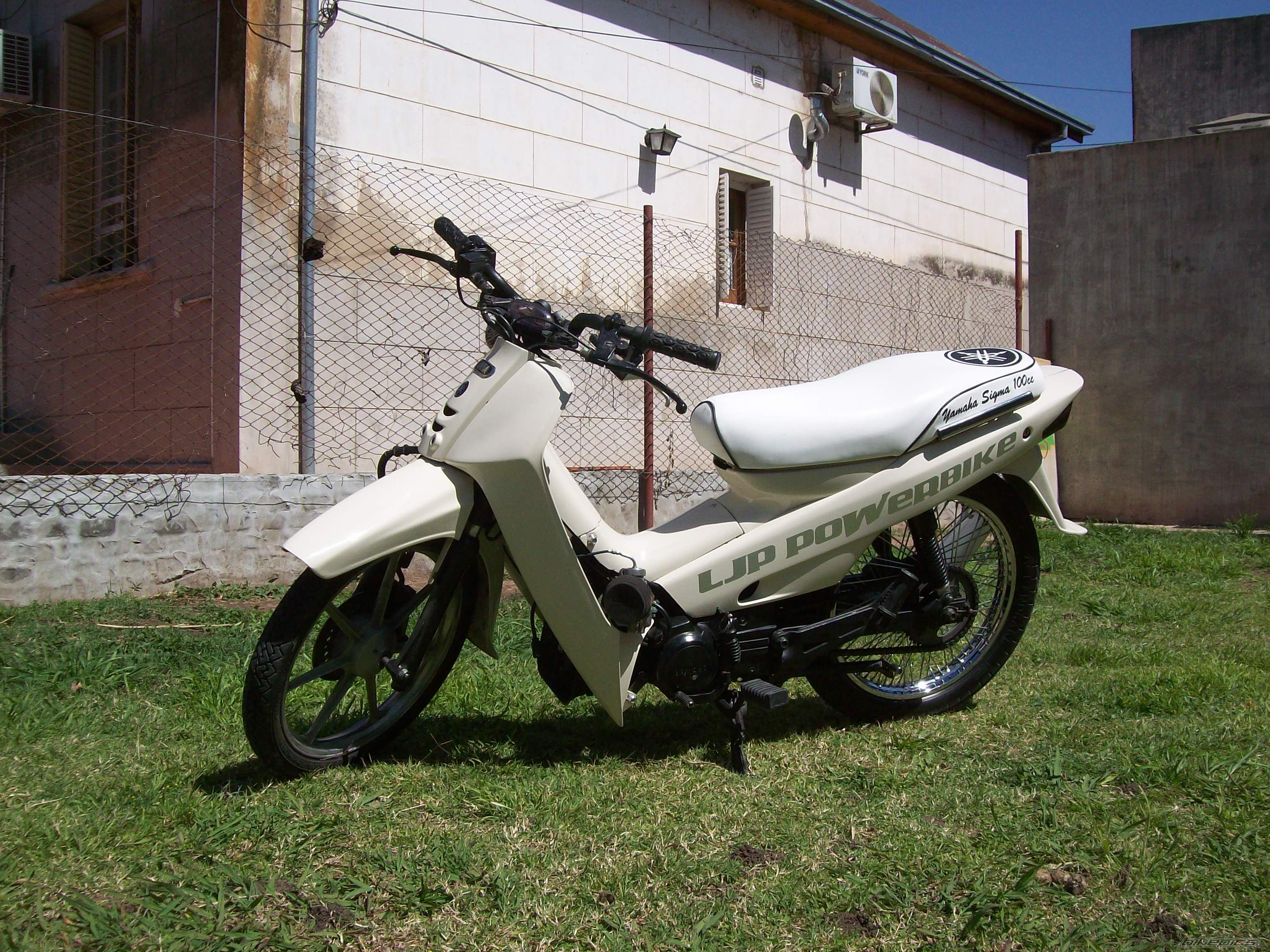 Photo 2355881