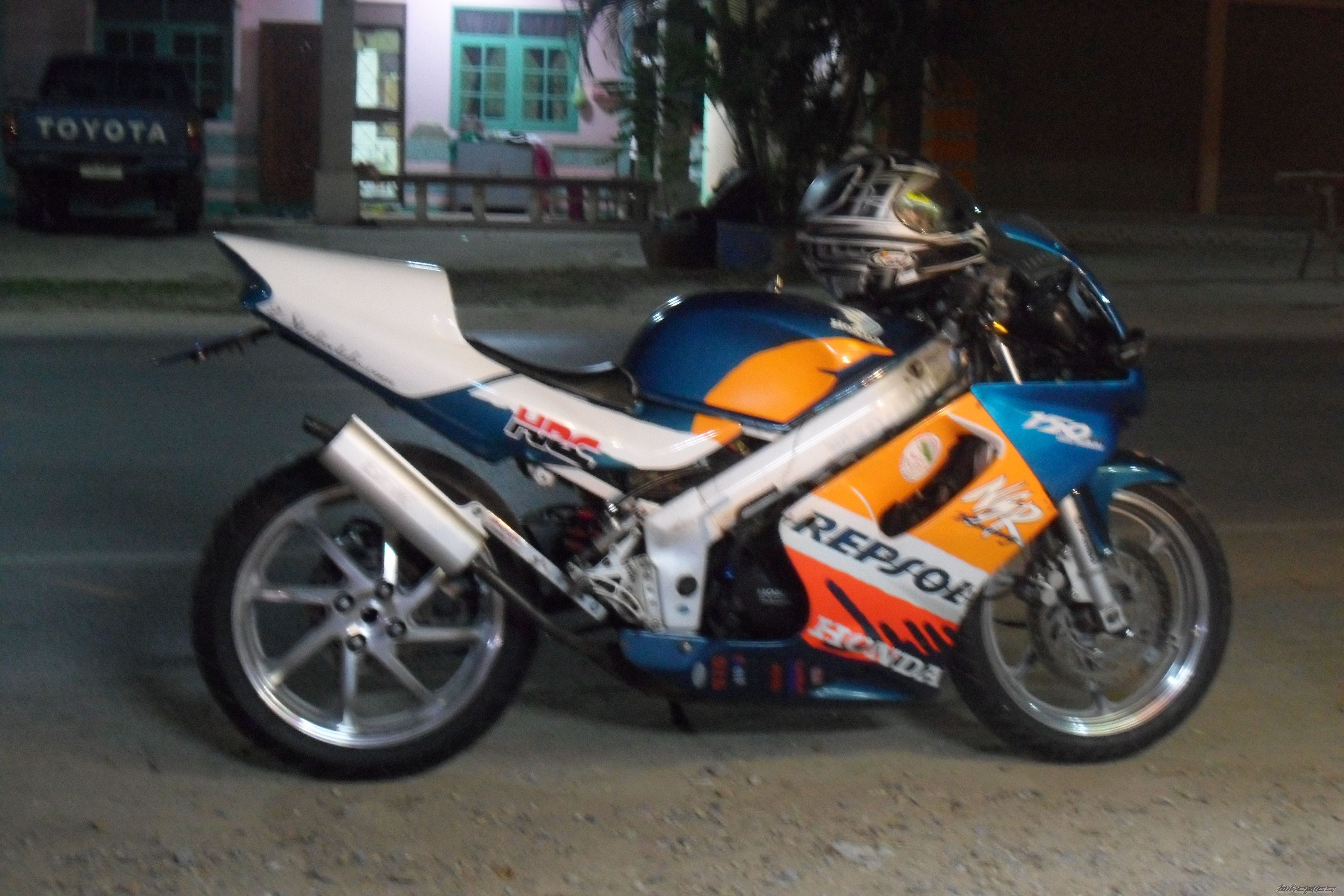 Photo 2356979