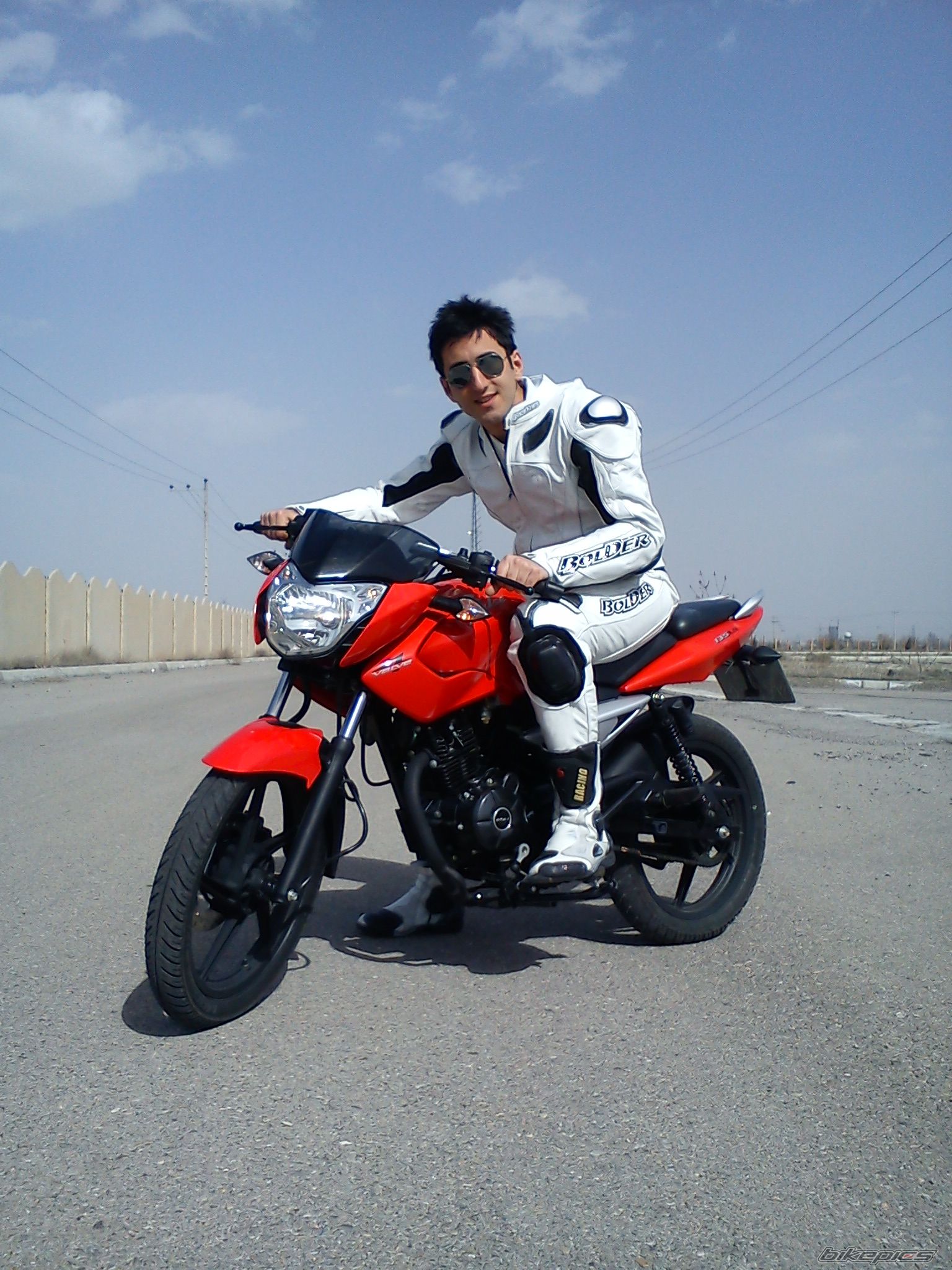 Bike Photo 2359292