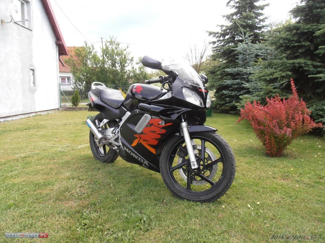 Photo 2359310