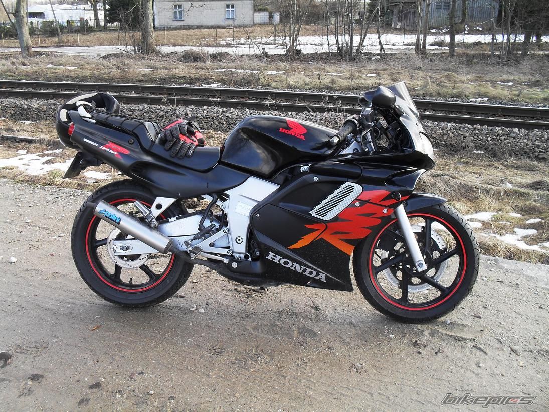 Photo 2359323