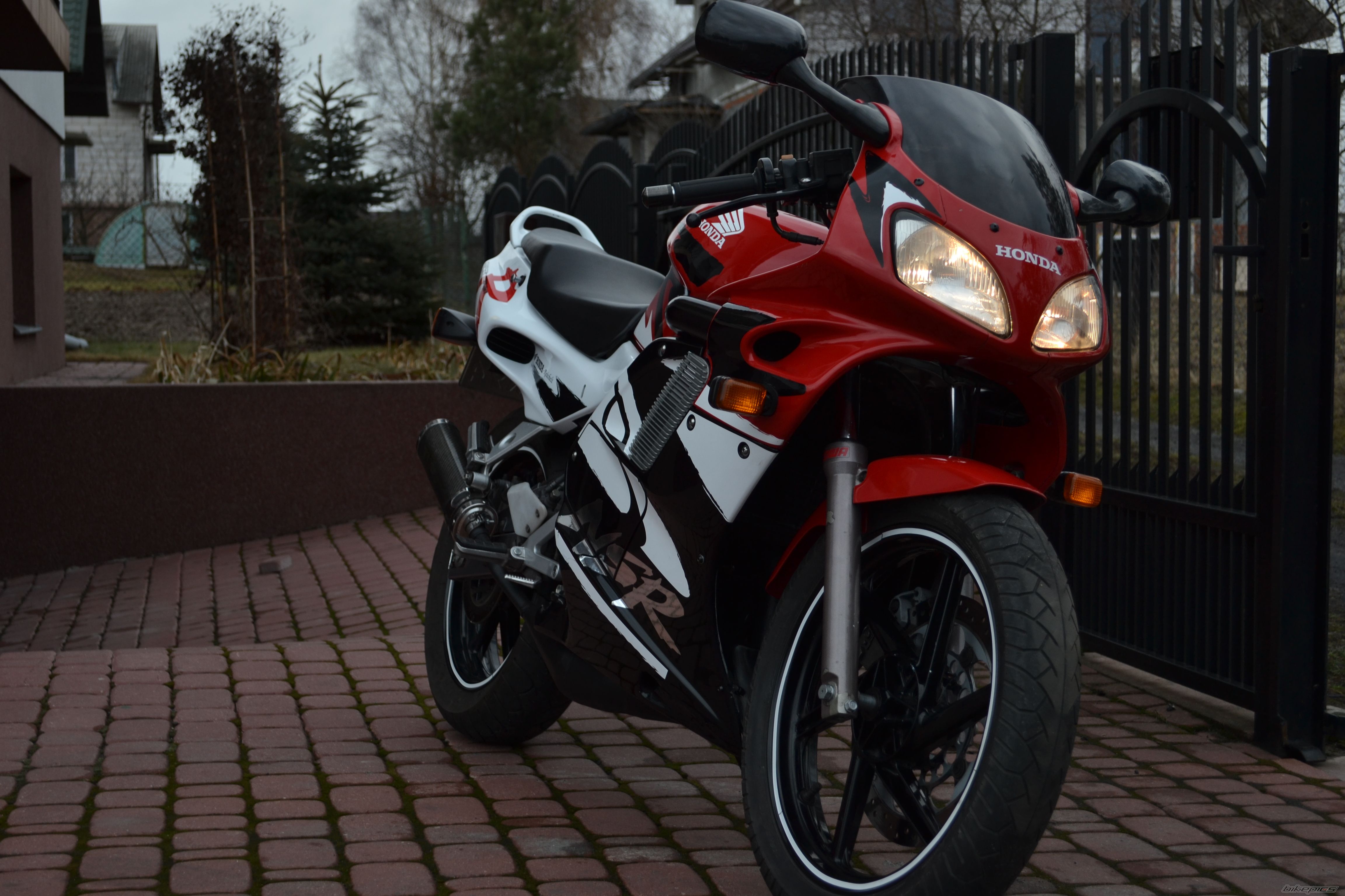 Bike Photo 2359576