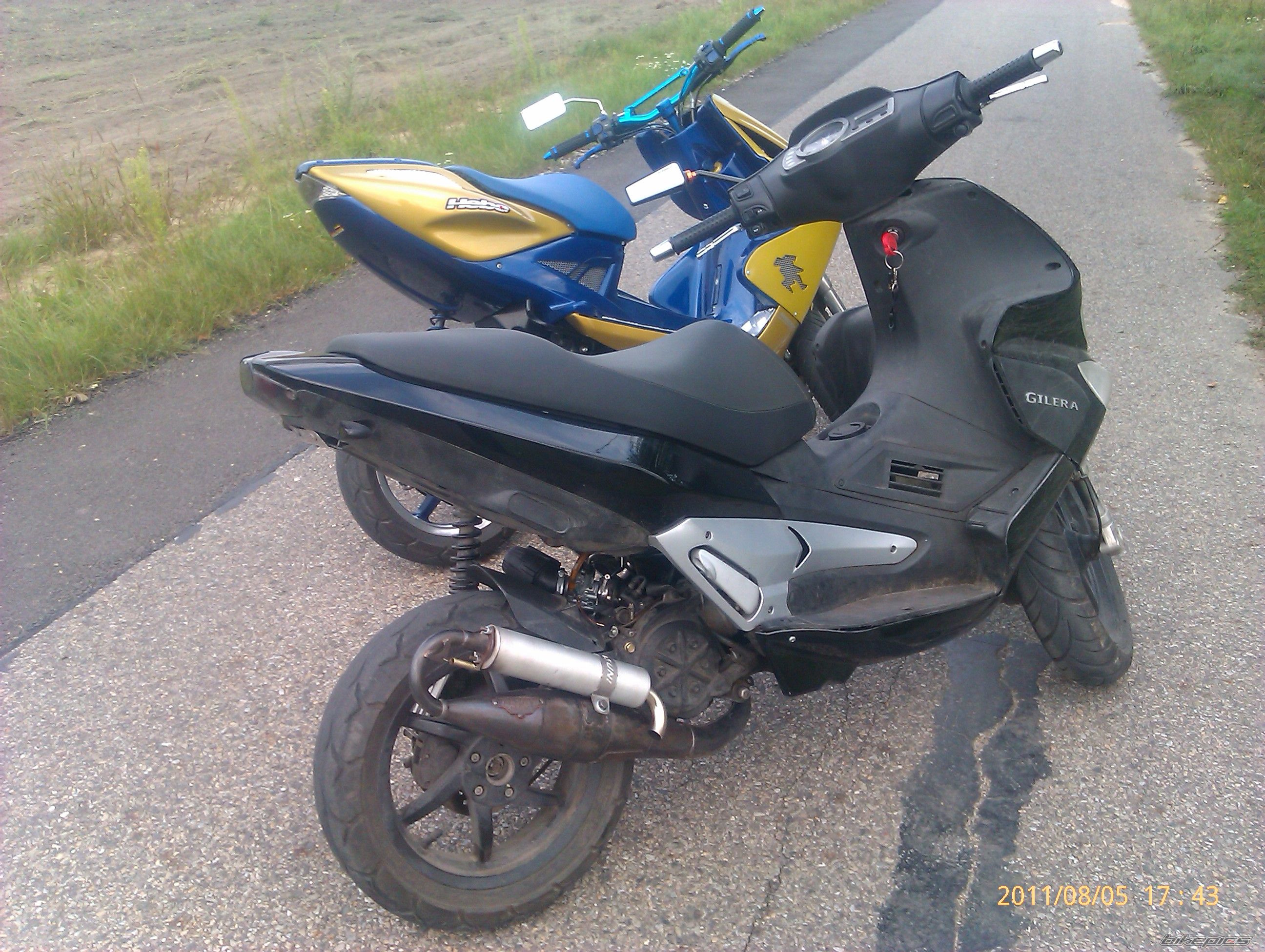 Photo 2359616
