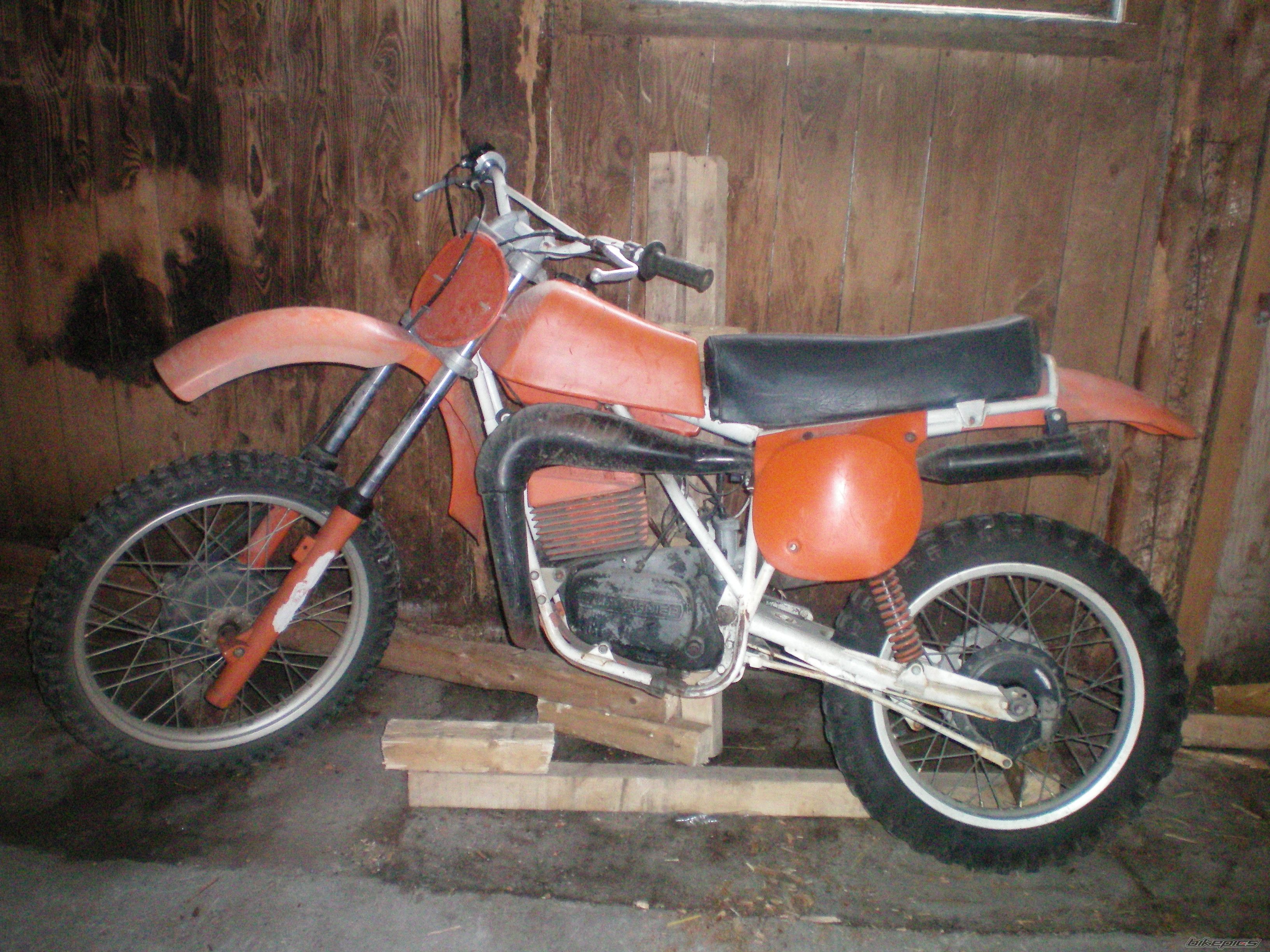 Photo 2359725