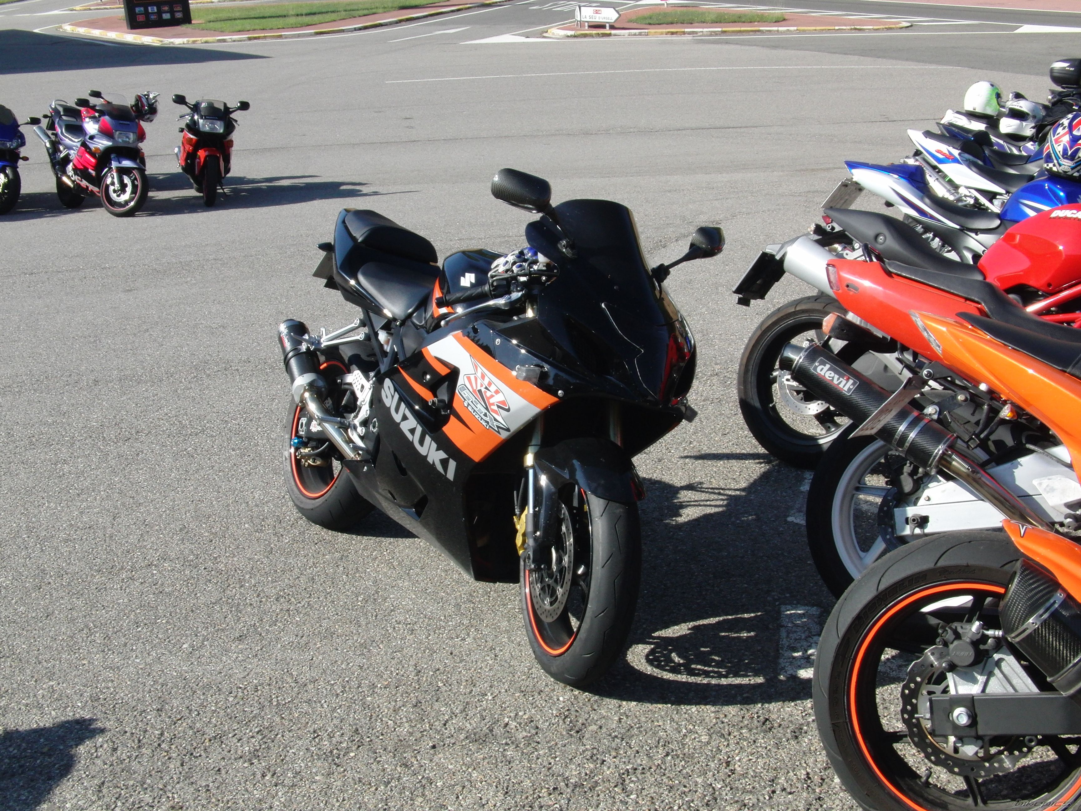 Photo 2359871