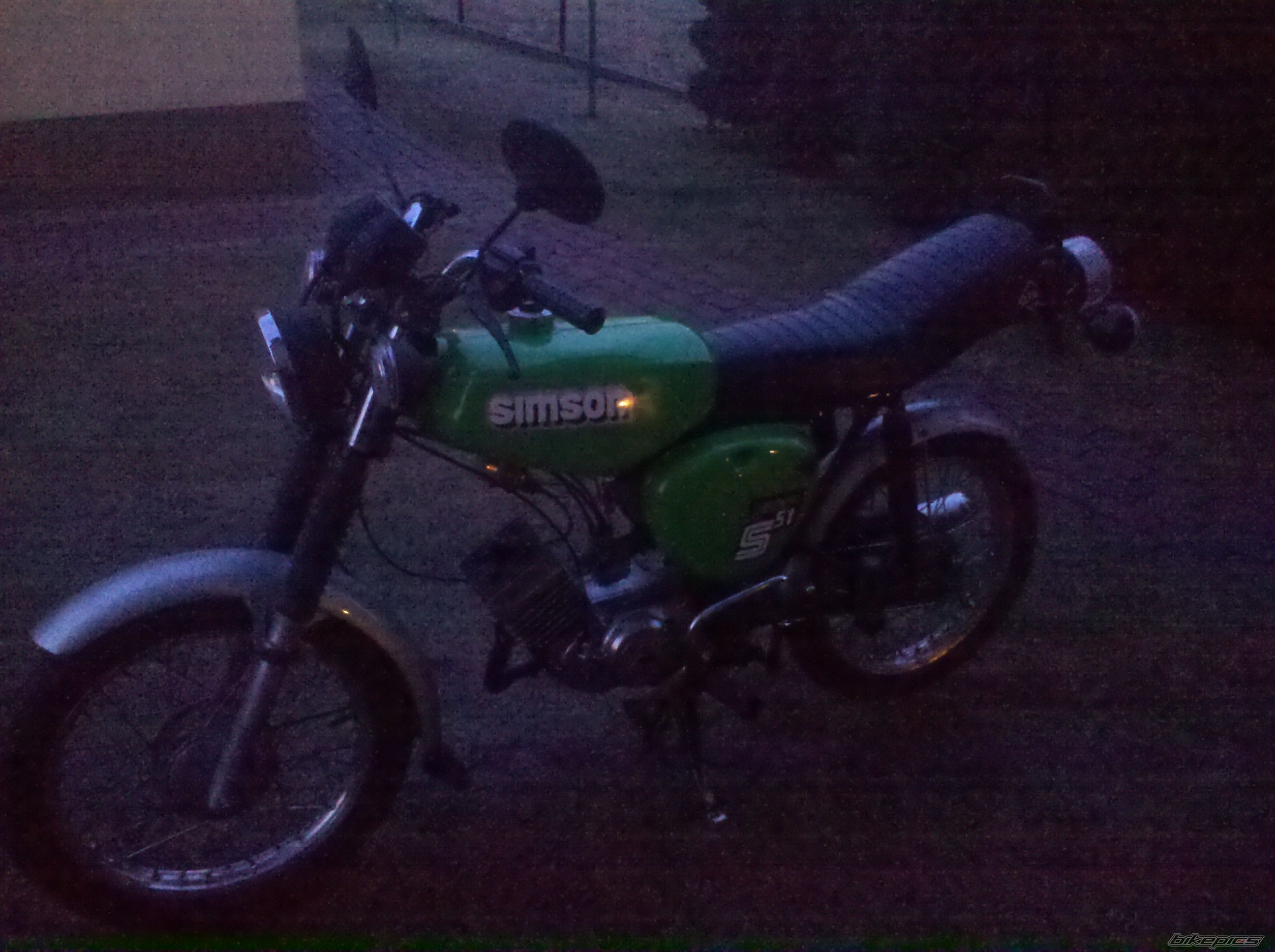 Photo 2360465