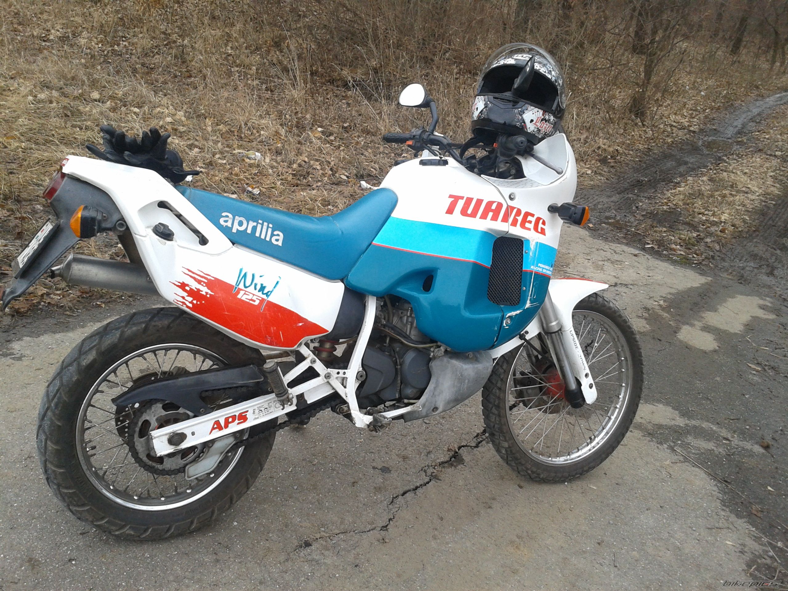 Photo 2361059