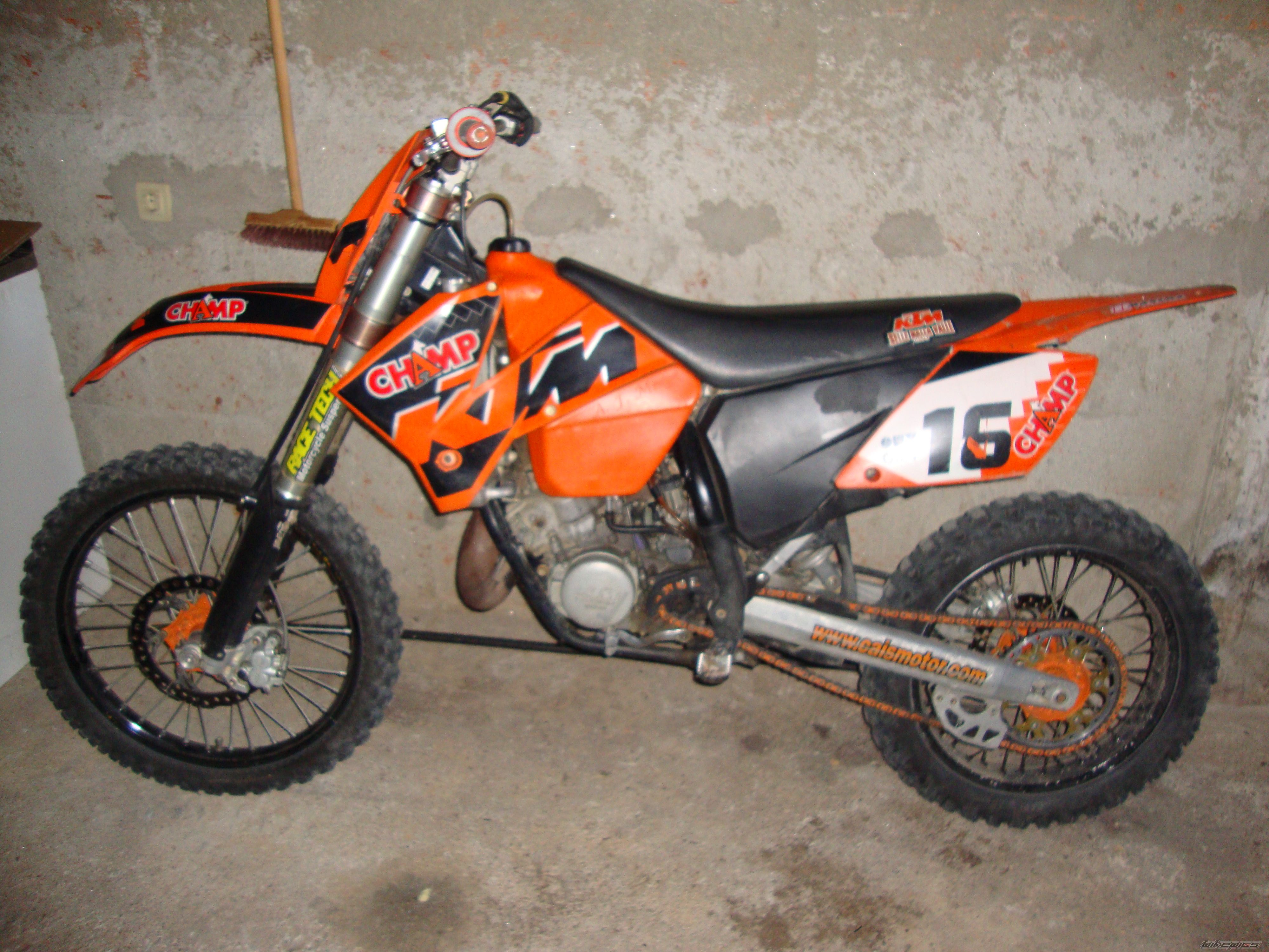 Photo 2361634