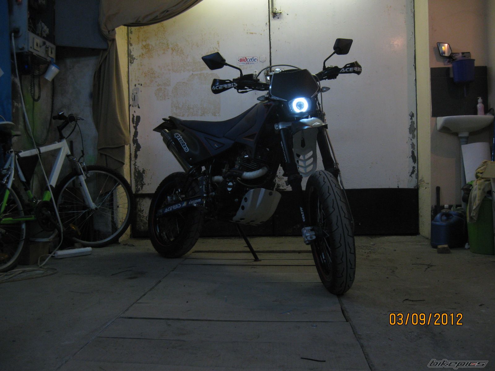 Photo 2361916