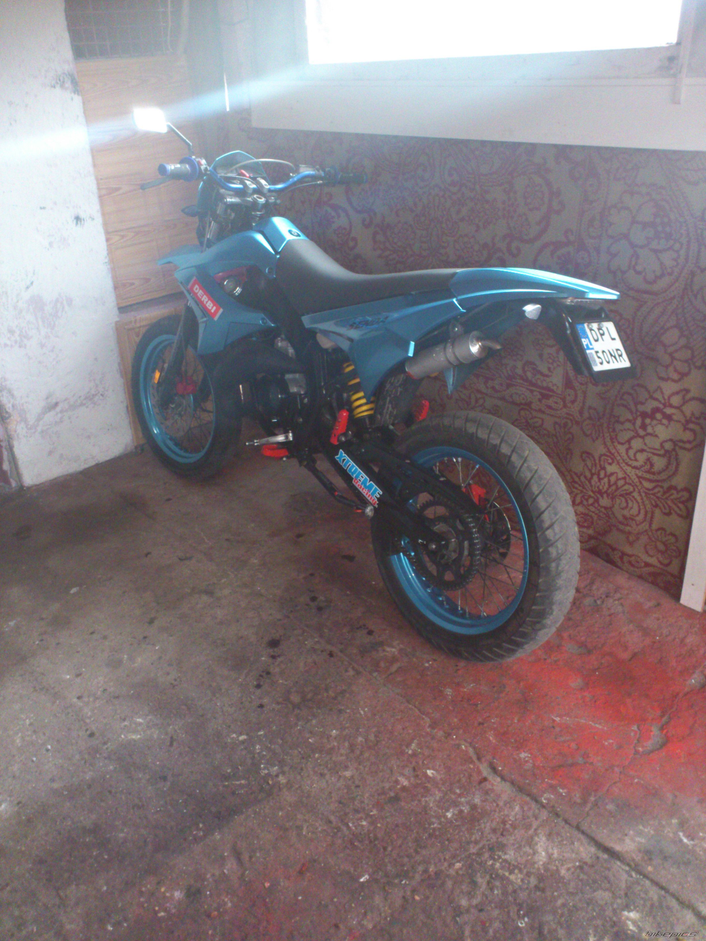 Photo 2362144
