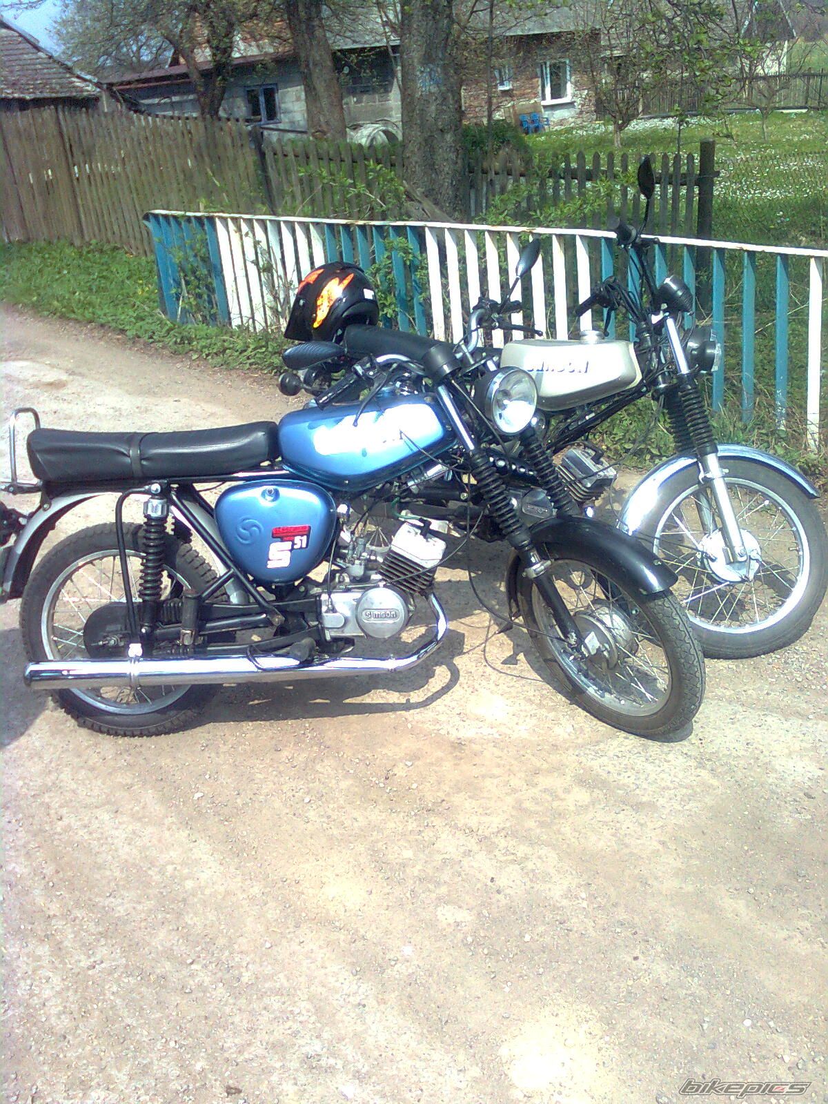 Photo 2362674