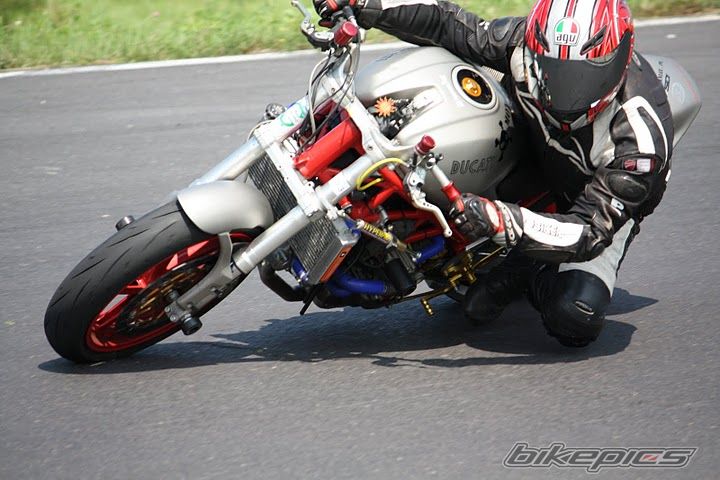 Photo 2363475