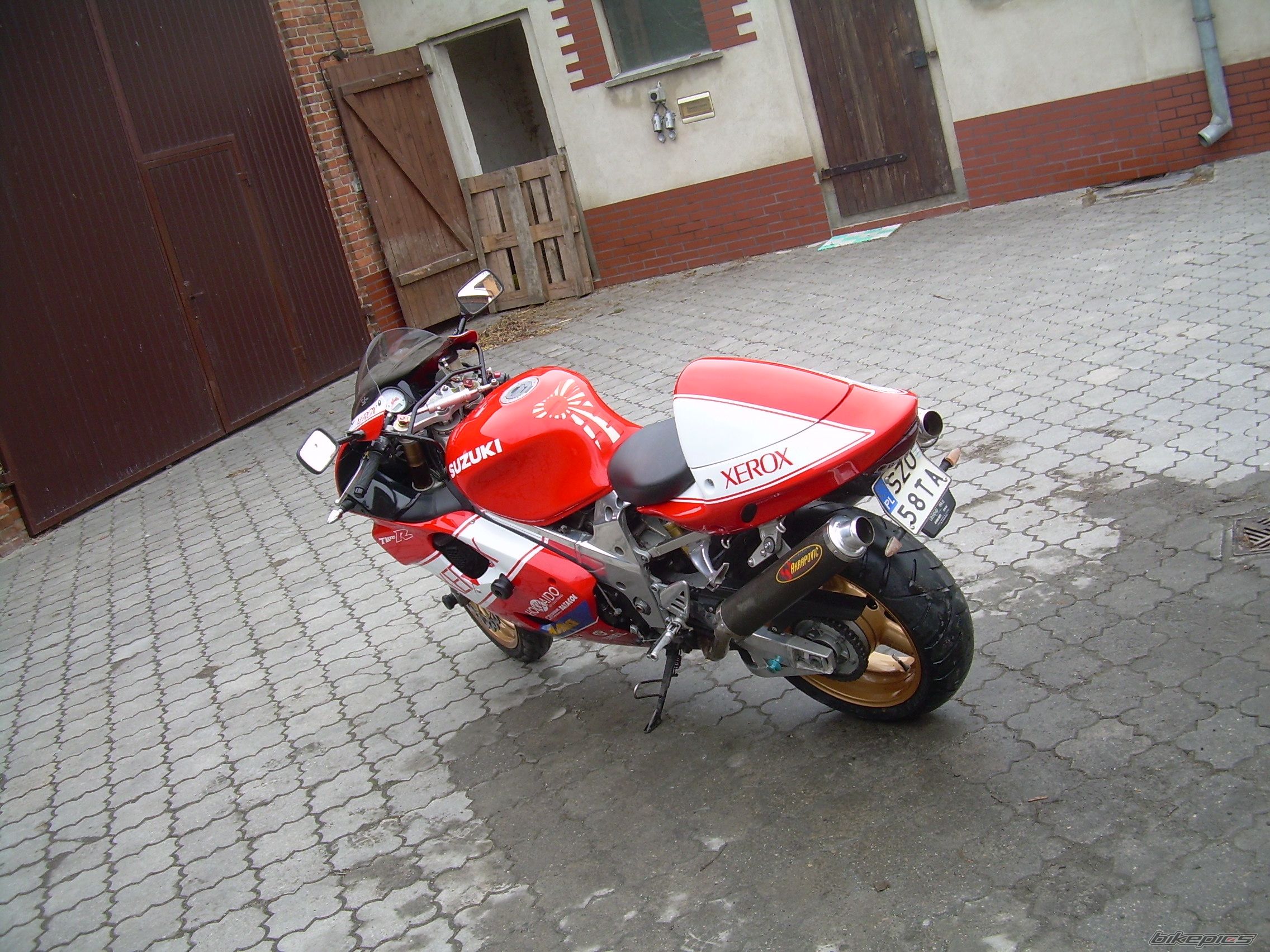 Photo 2363532