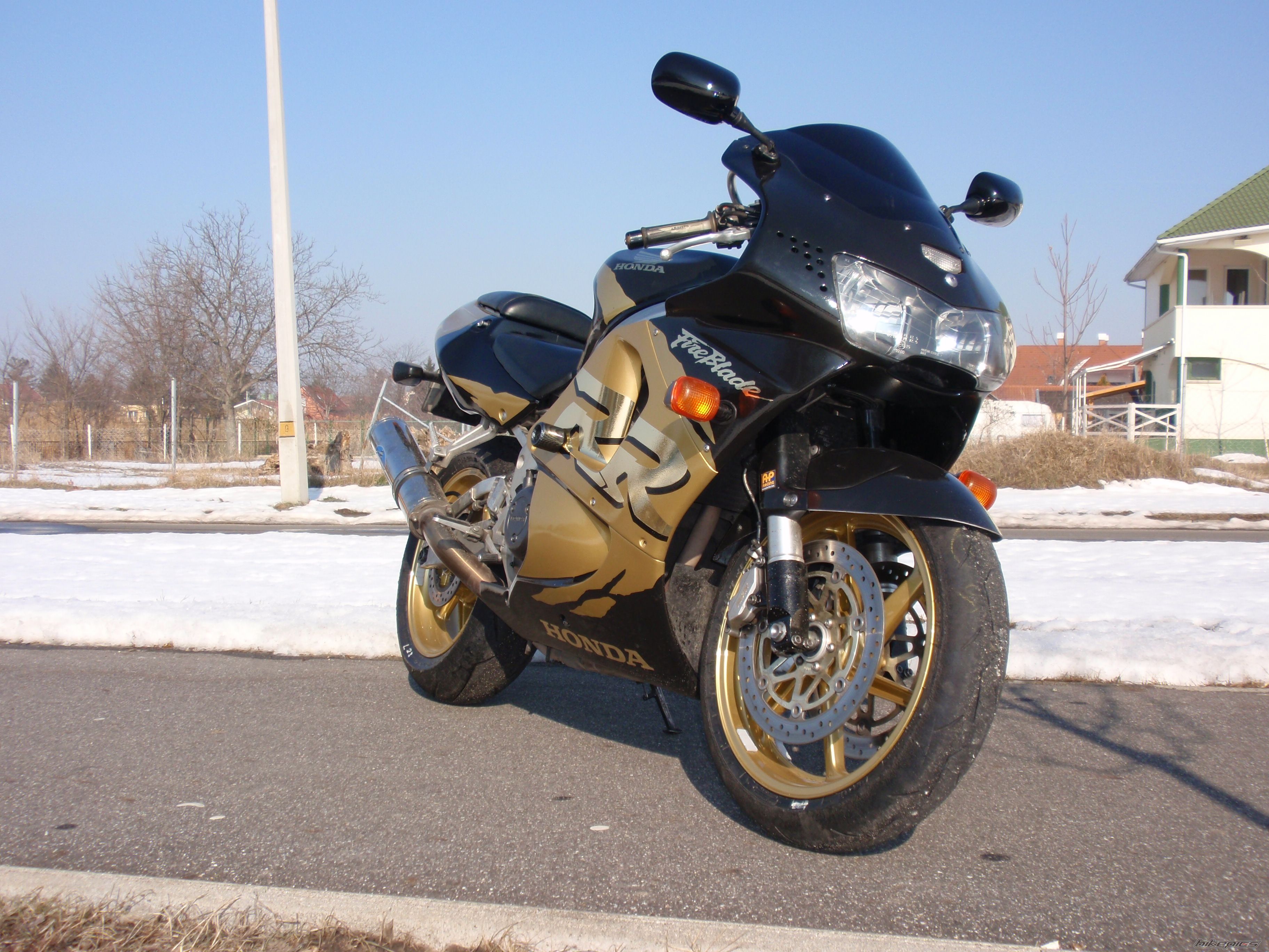 Photo 2363591