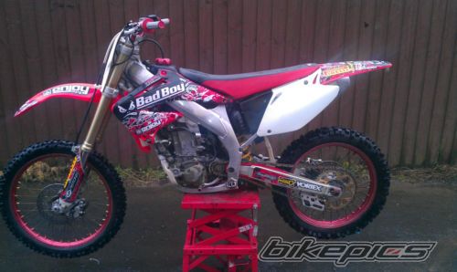 Photo 2363788