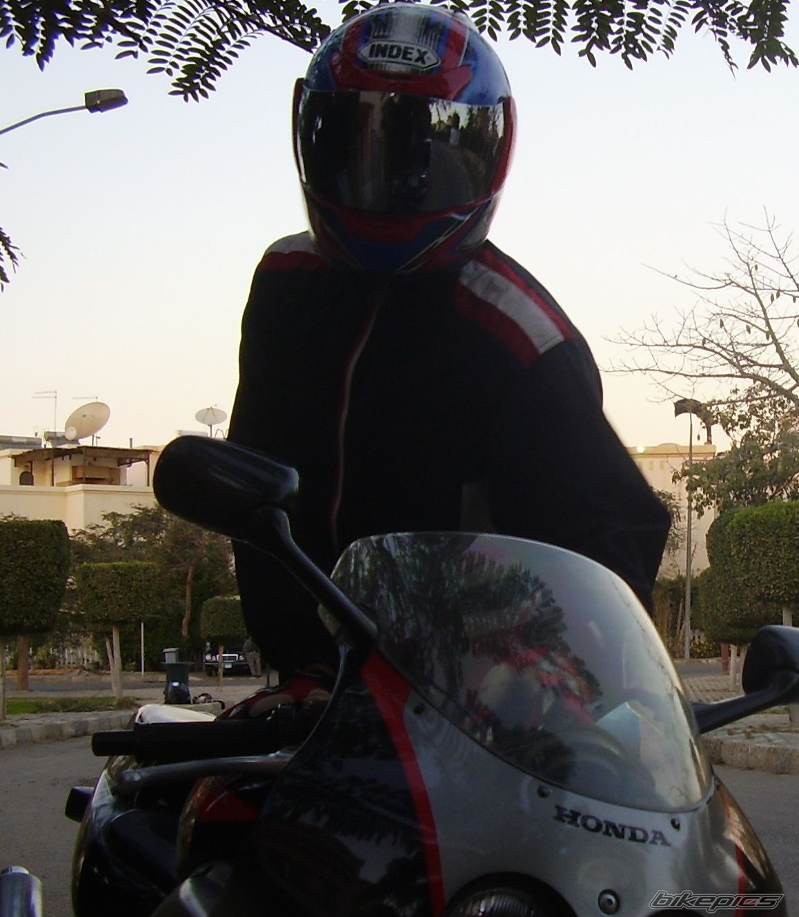 Photo 2363849