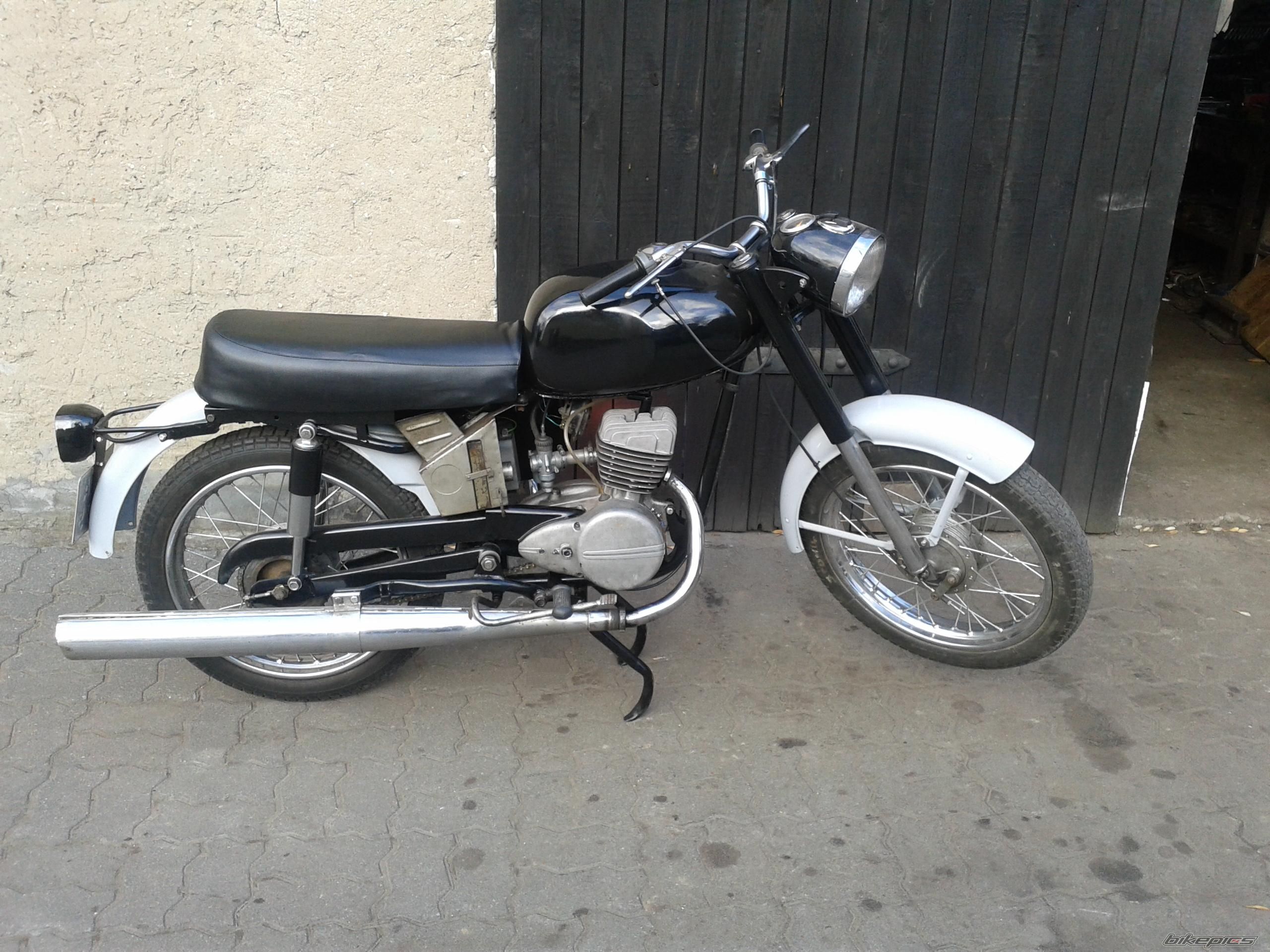 Photo 2364522