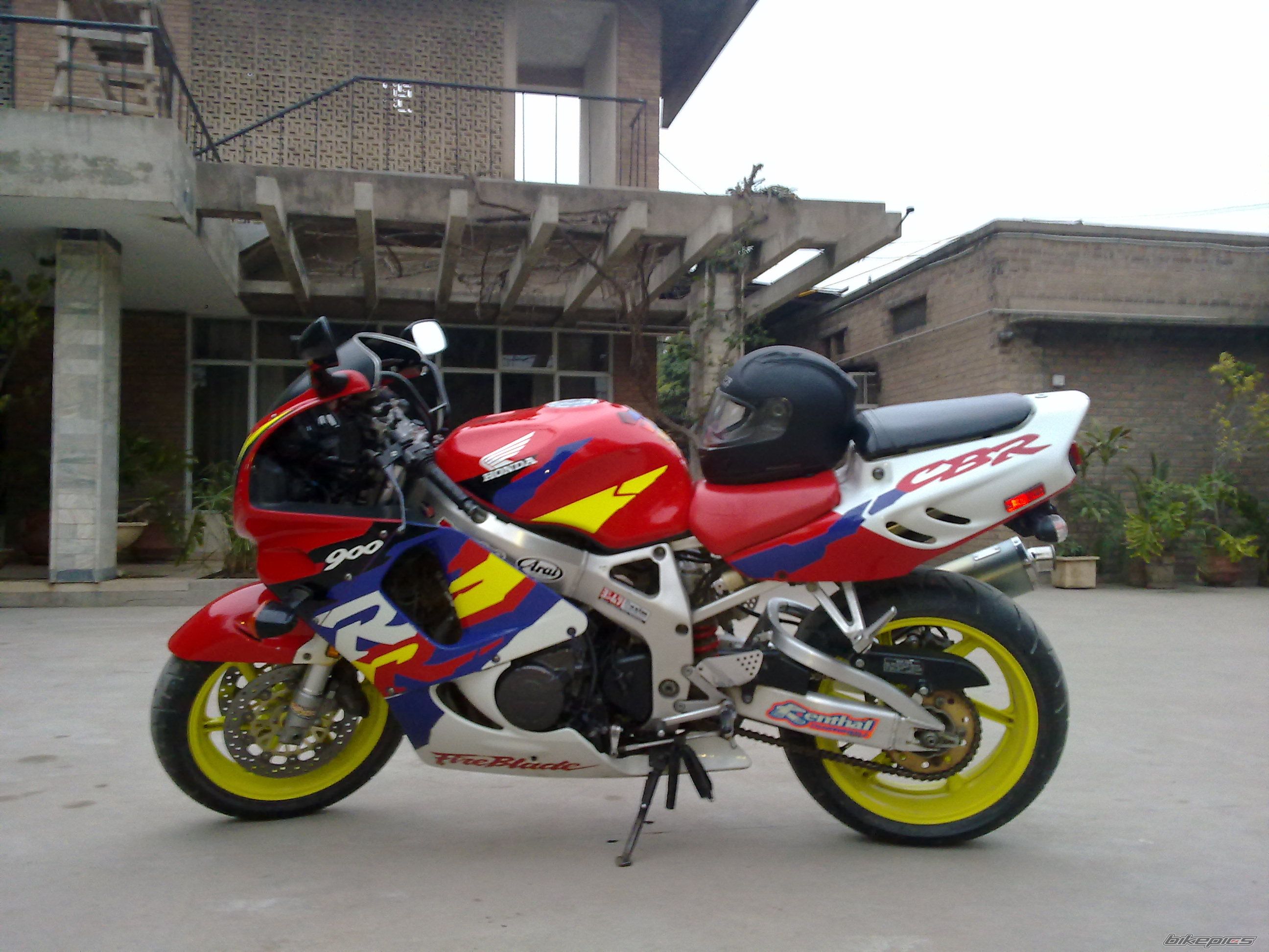 Photo 2365098