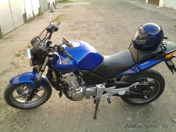 Photo 2365663